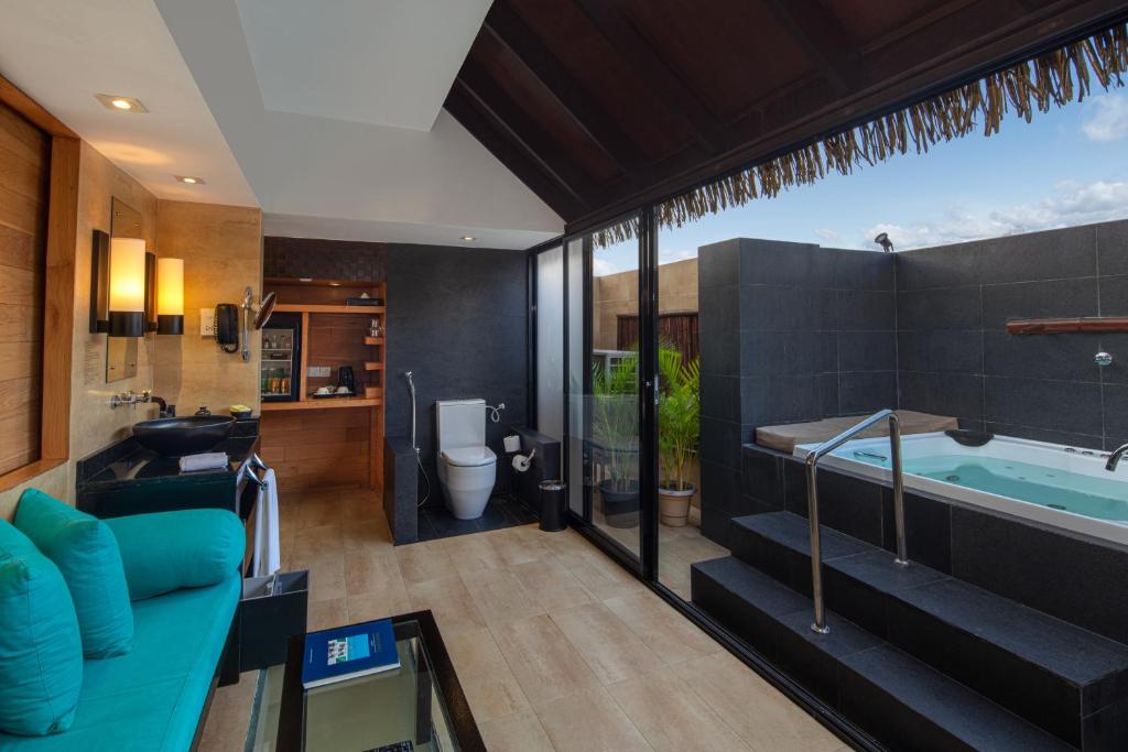 Villa with Jacuzzi