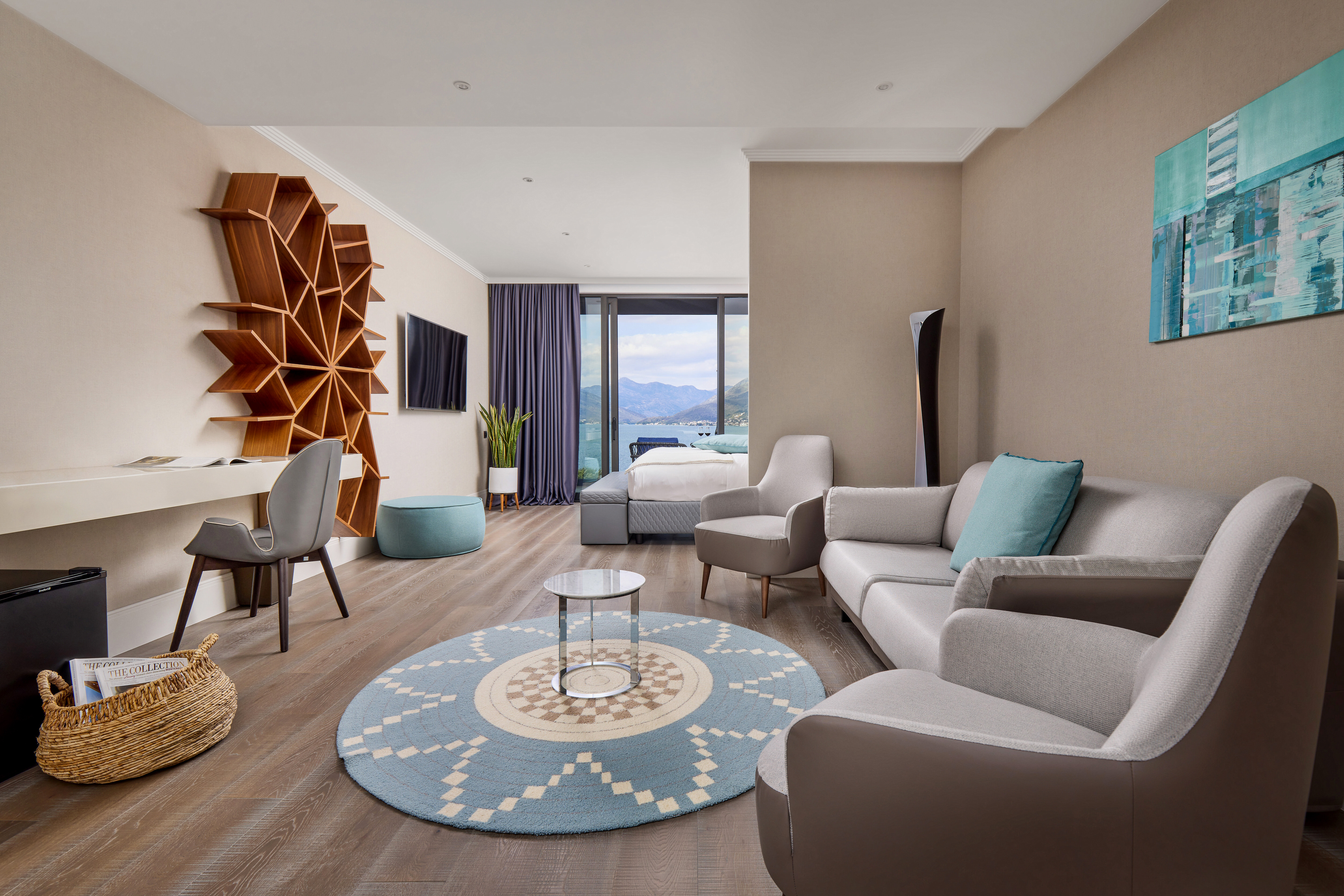 Double Superior with Views