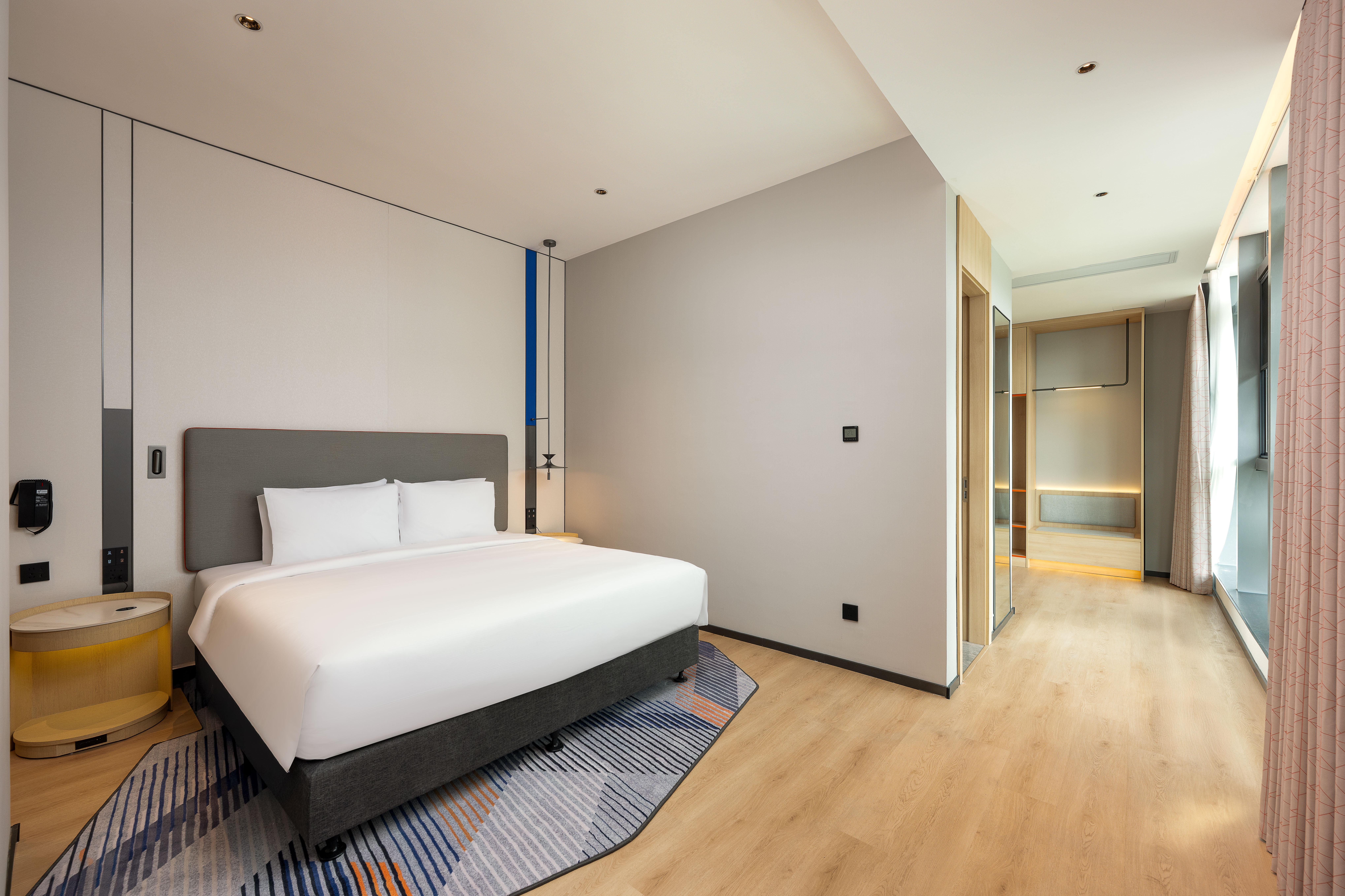 Double King Size Bed