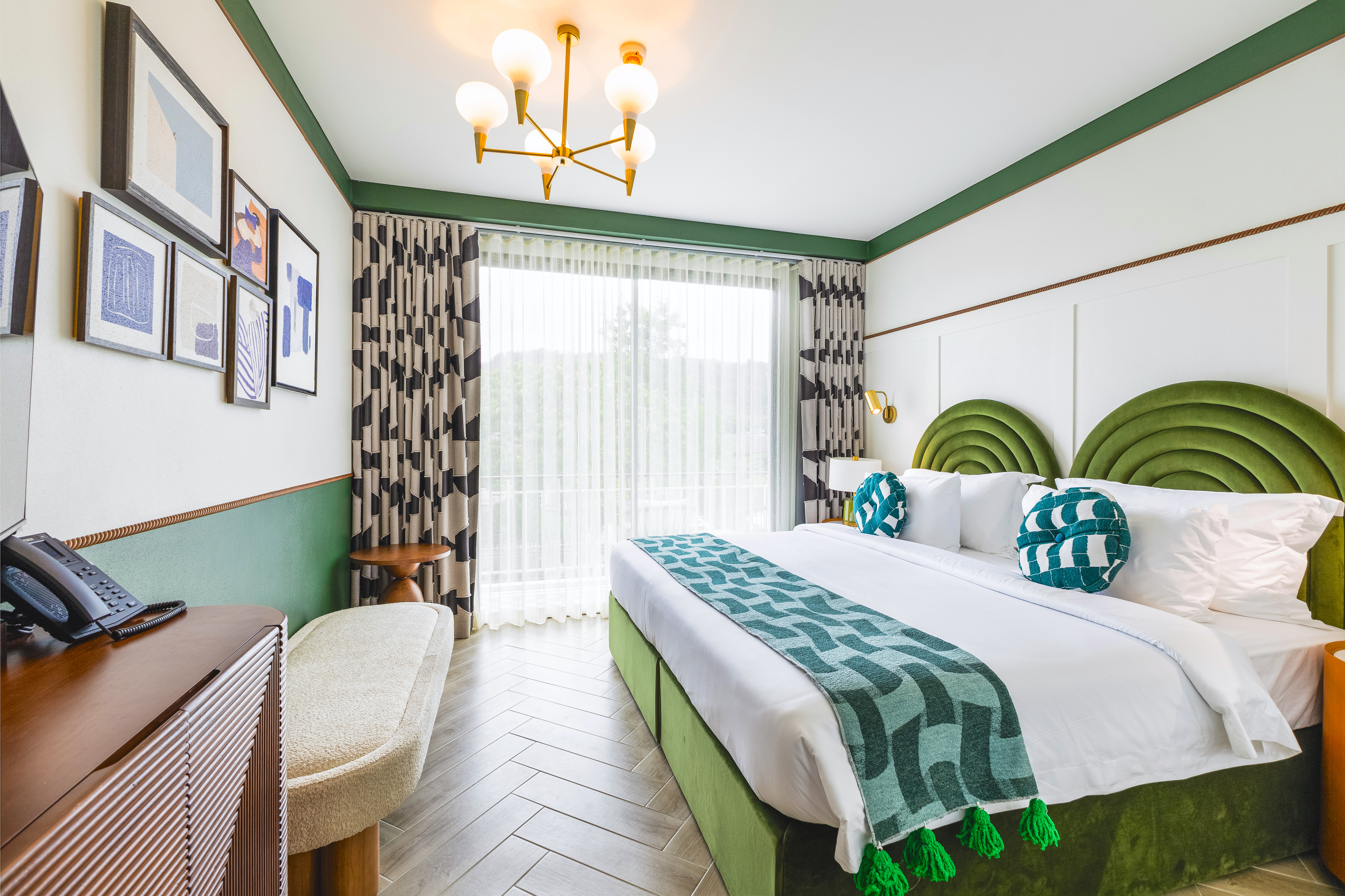 Double or Twin Superior