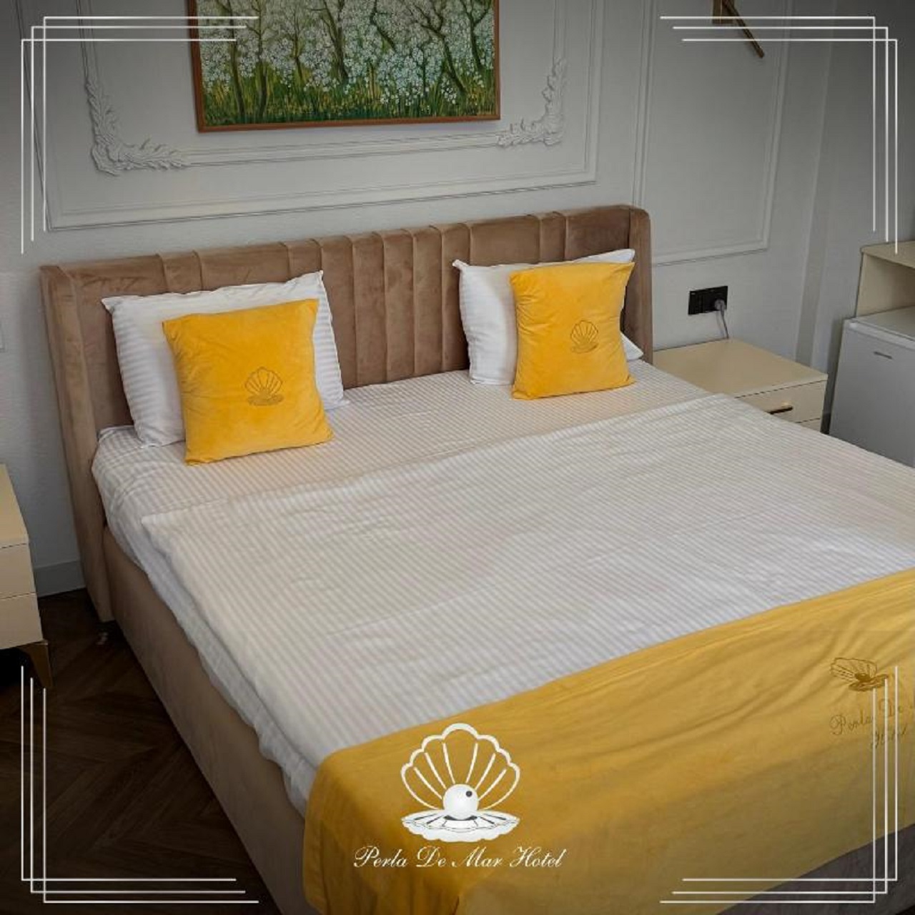 Room Deluxe City View King Bed