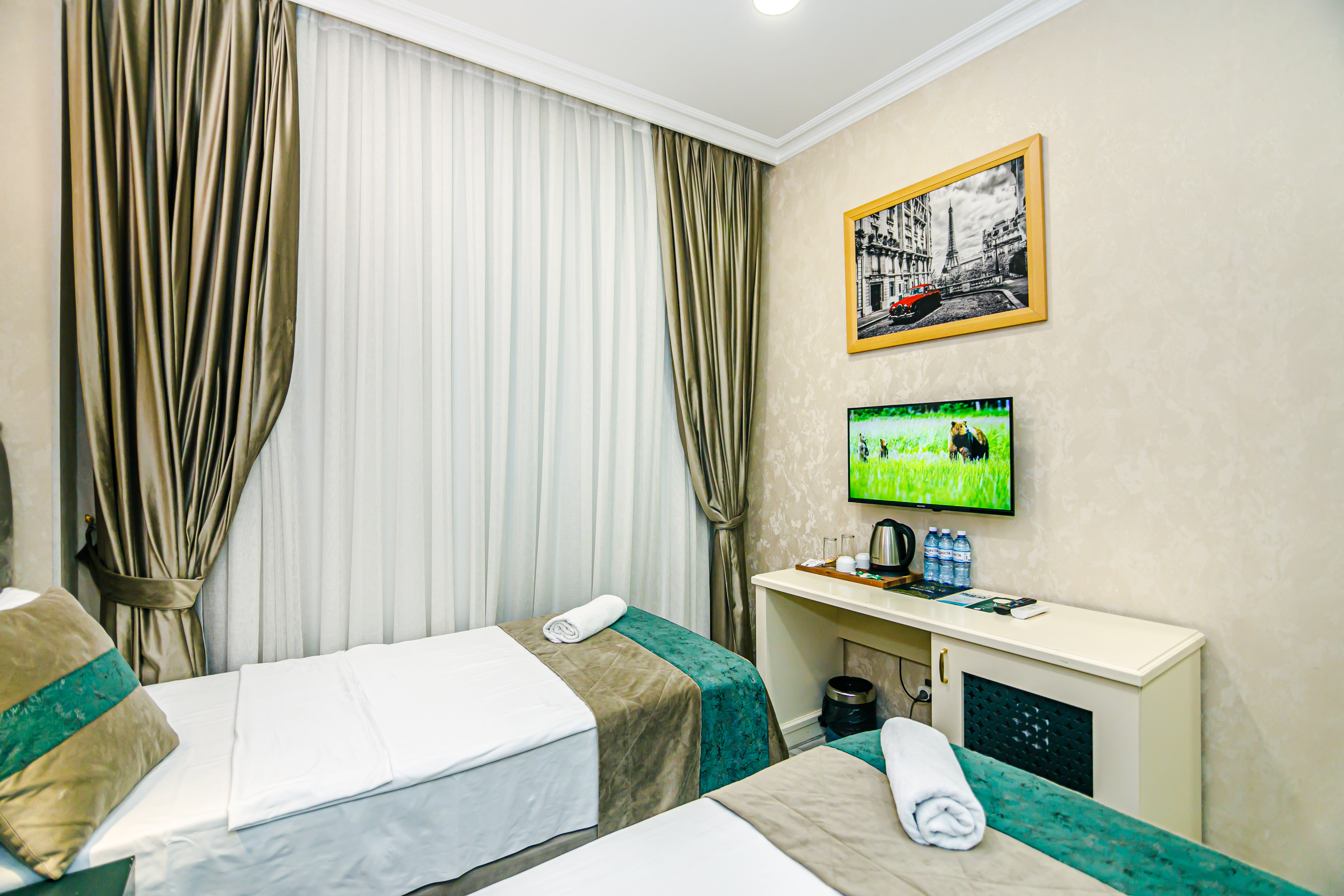 Family Room Two Bedrooms Two Bathrooms