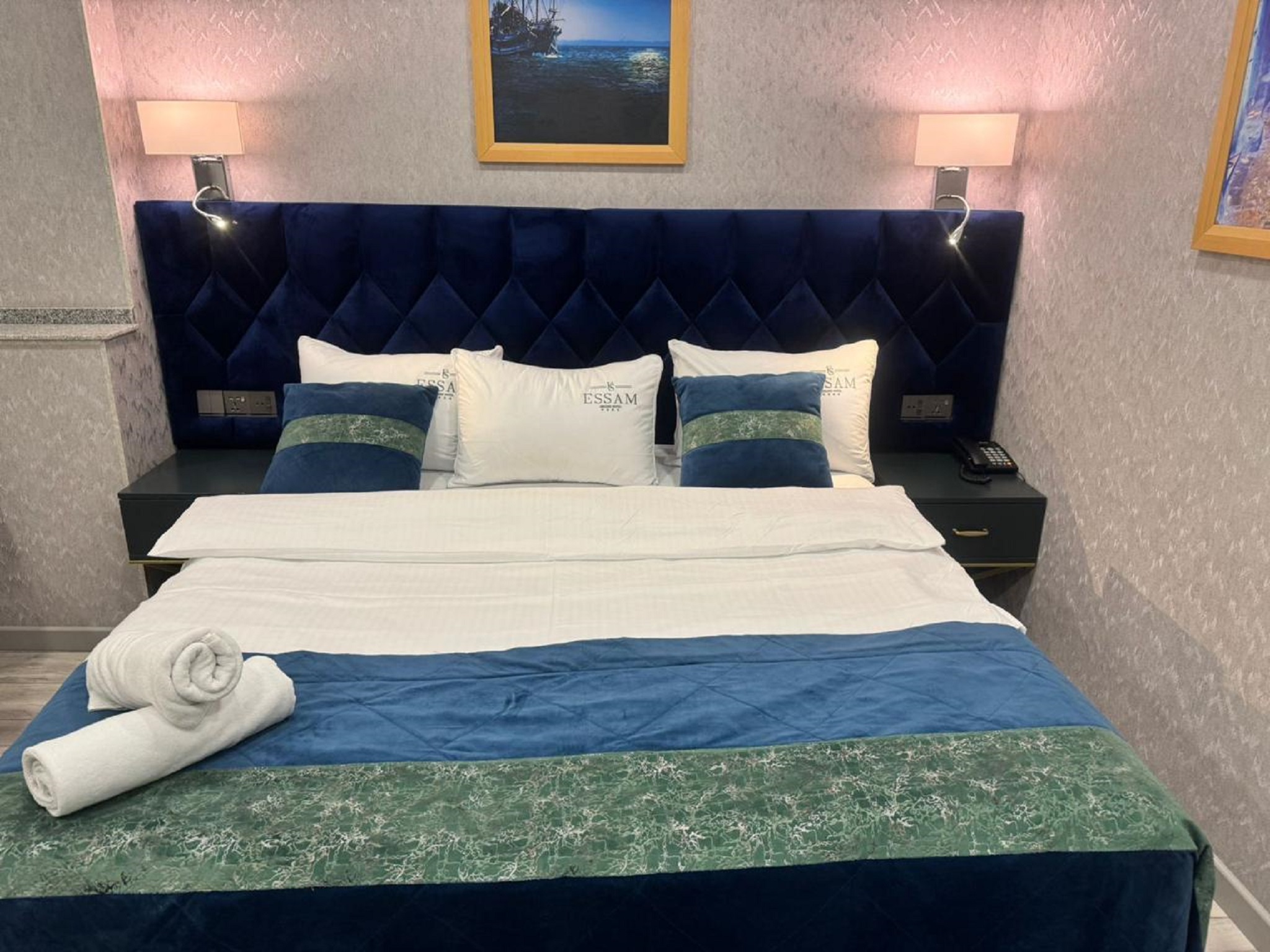 Double Accessible-queen Size Bed