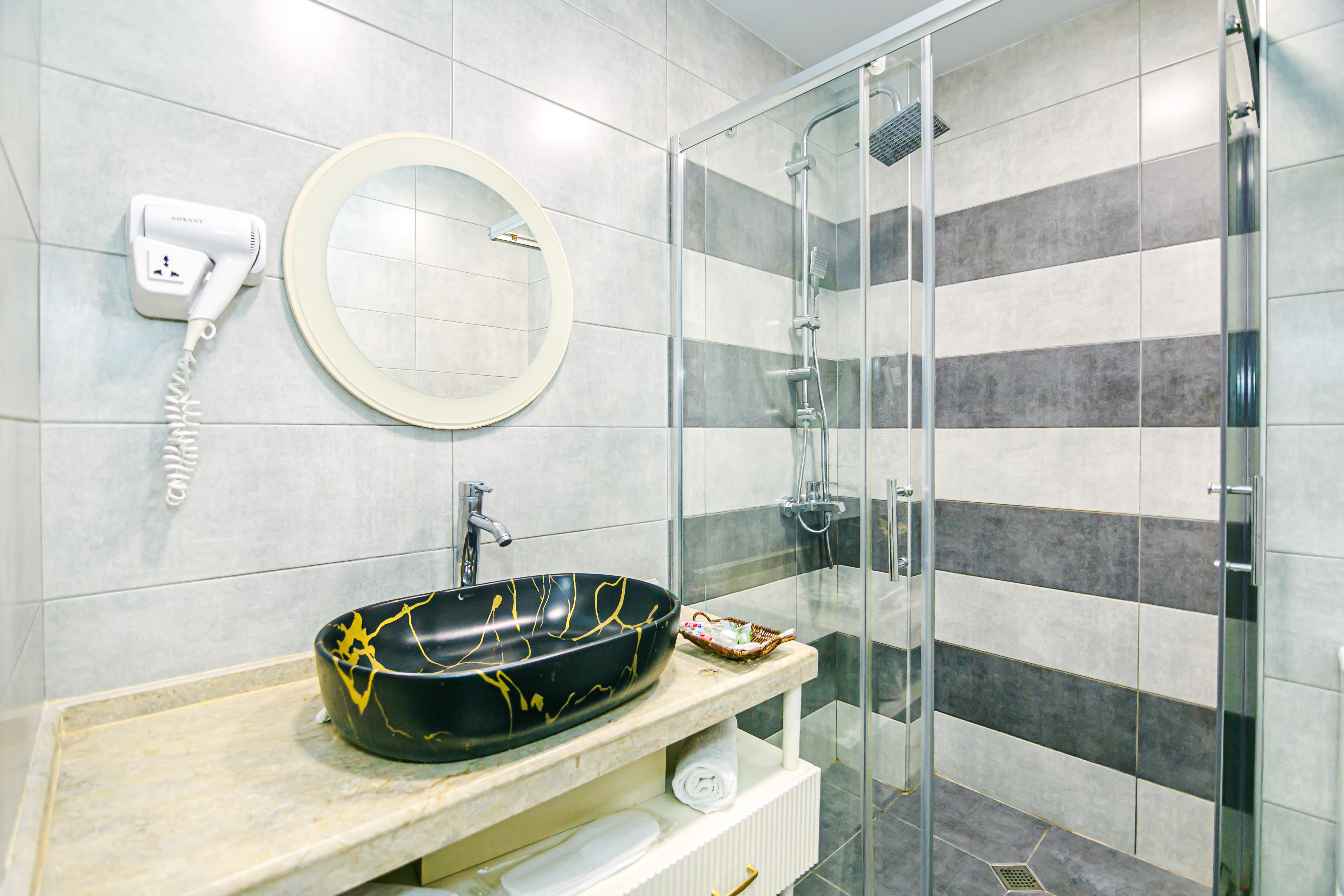 Family Room Two Bedrooms Two Bathrooms