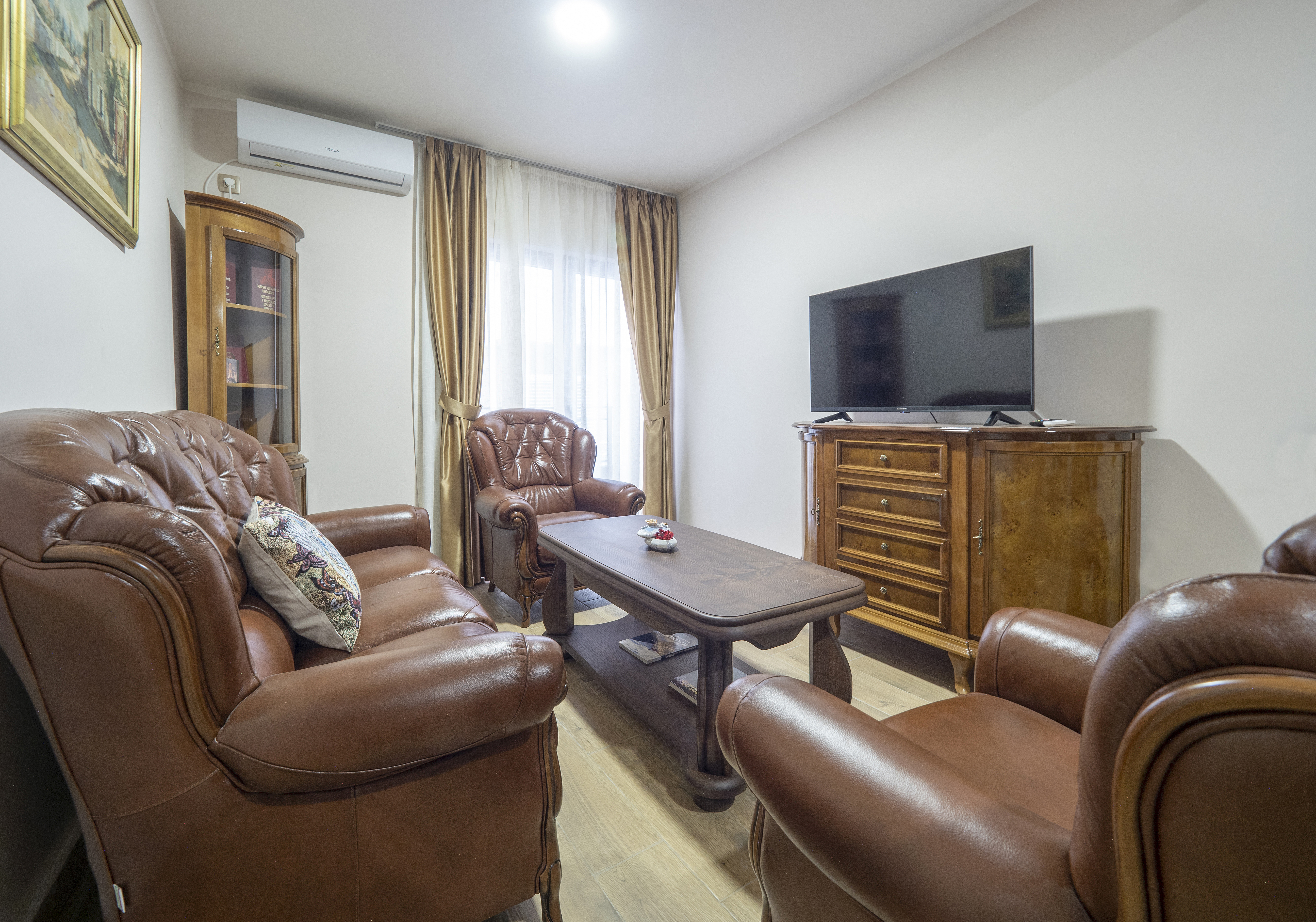 Apartment Deluxe One Bedroom