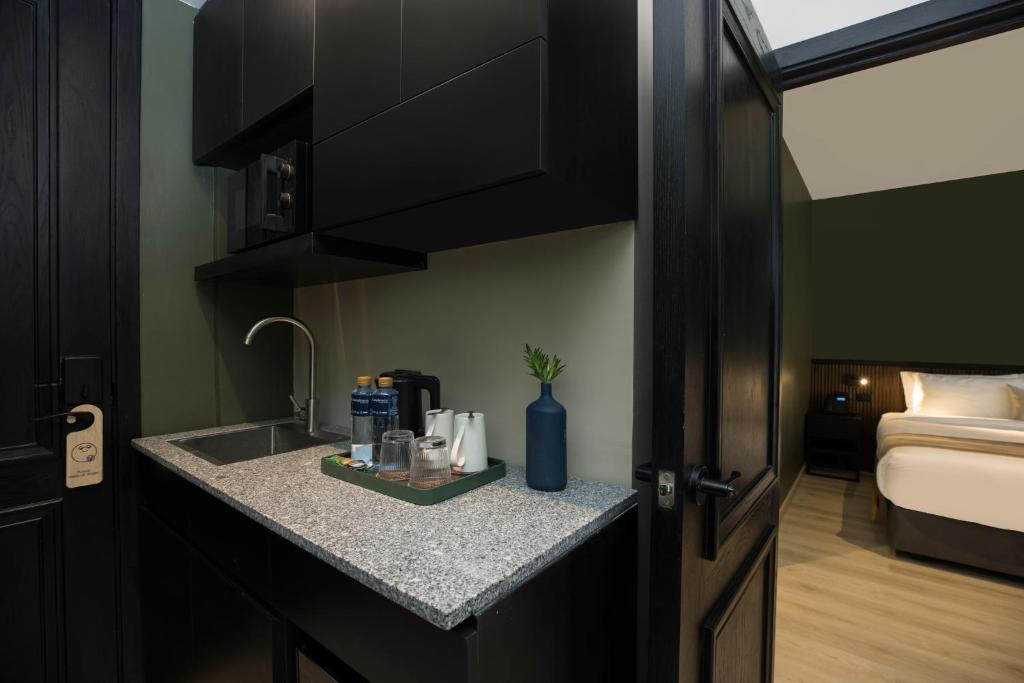 Family Room Connecting Room