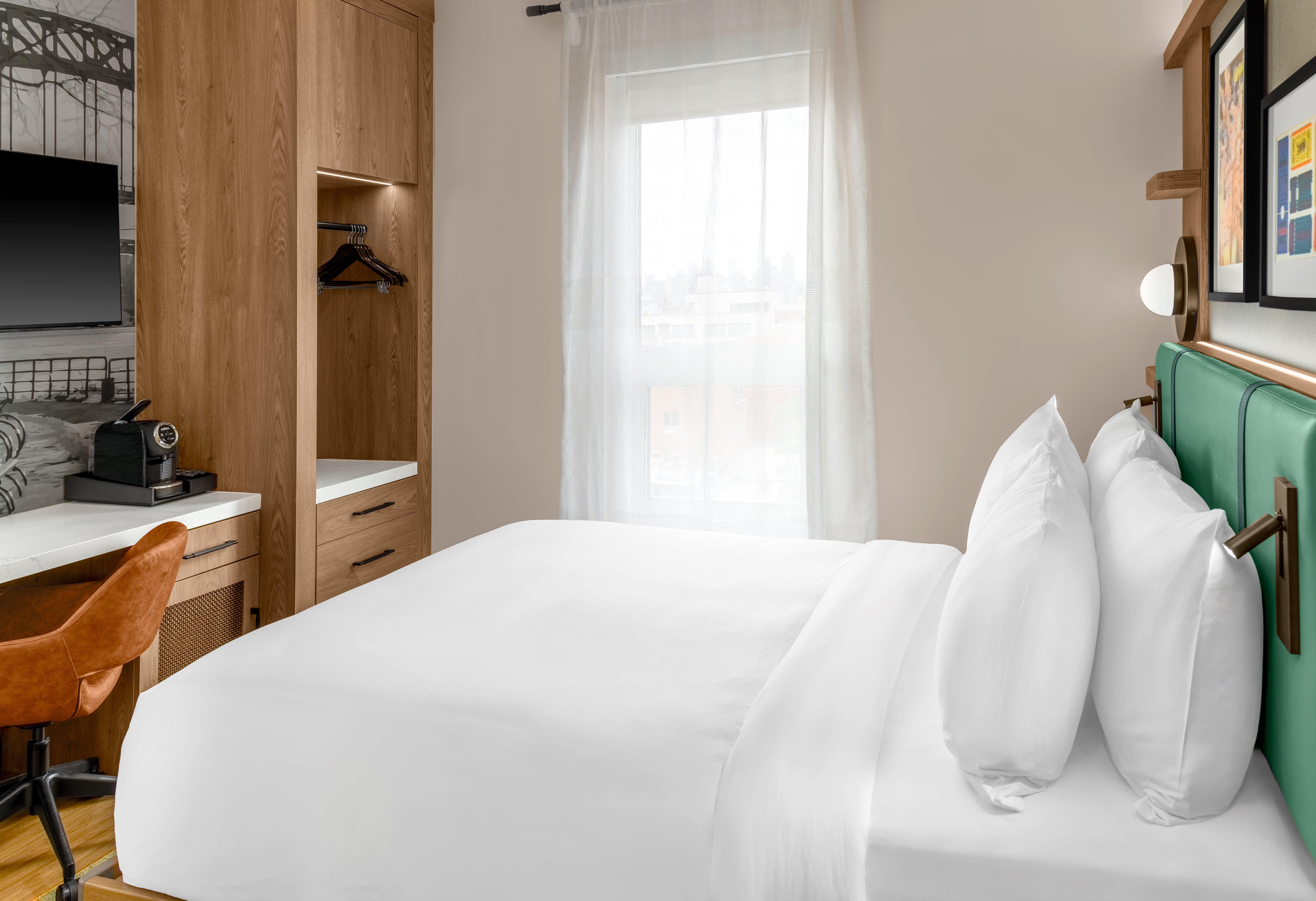 Double or Twin Standard