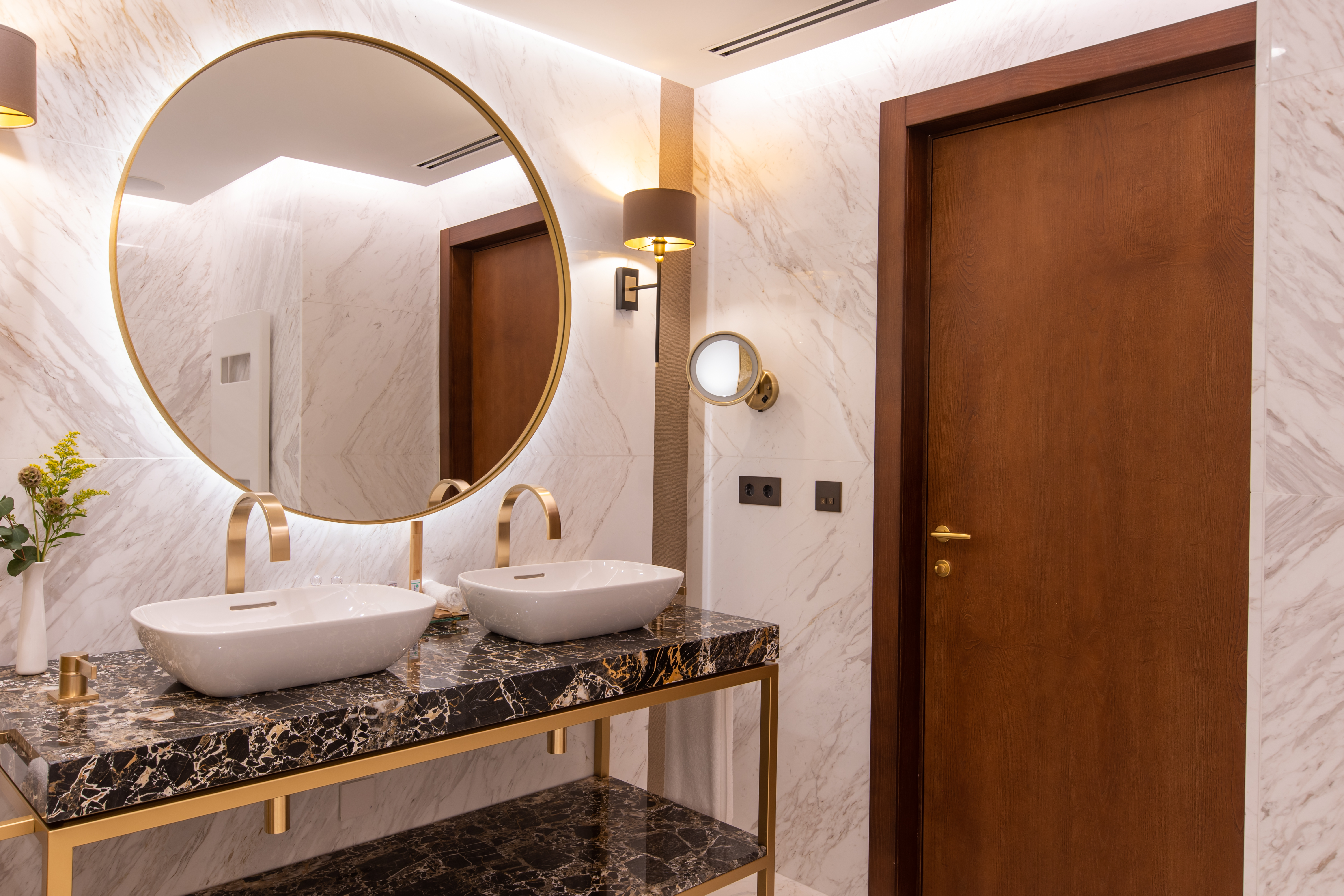 Double or Twin Deluxe