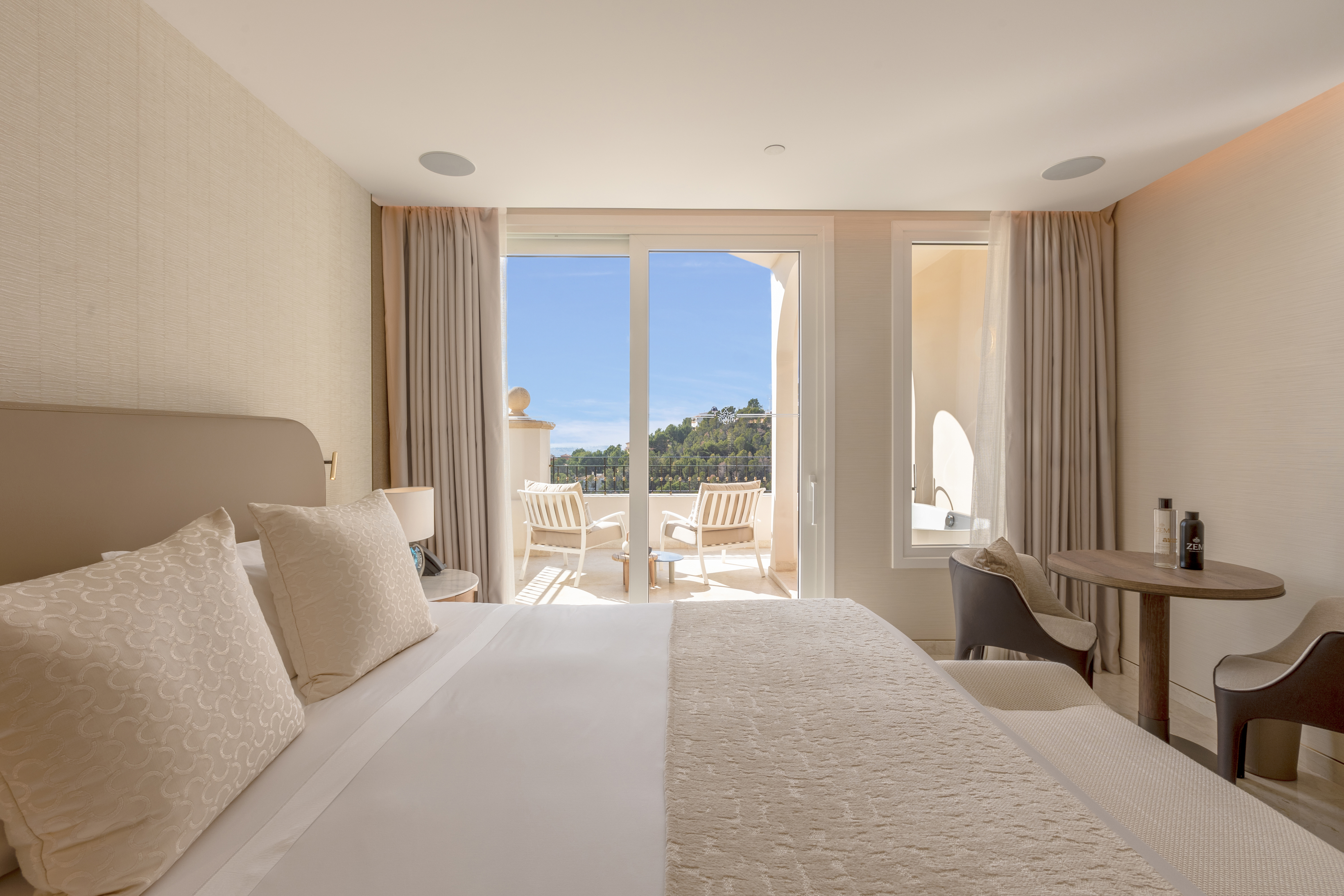 Suite Two Bedrooms Two Bathrooms