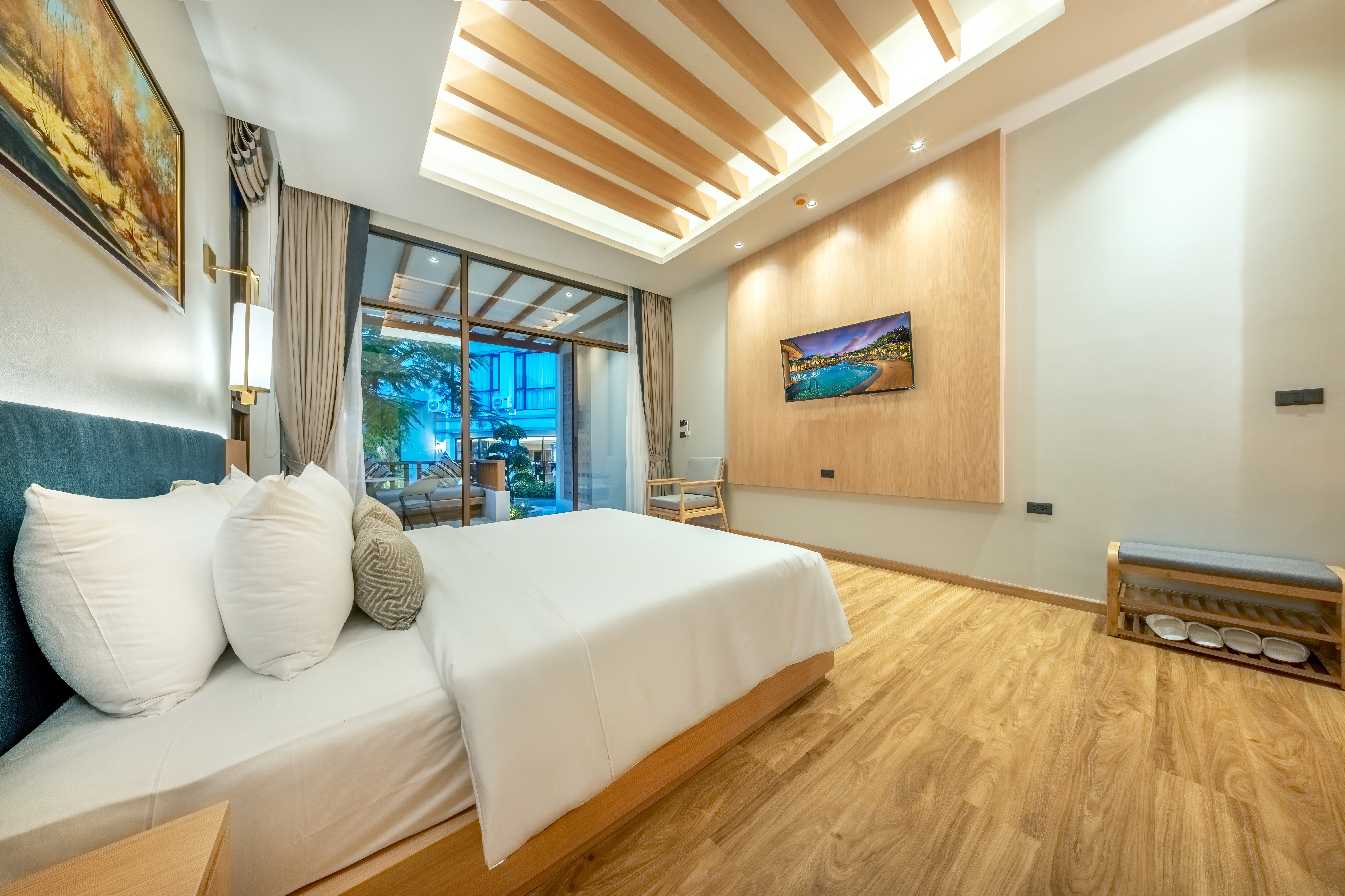 Double or Twin Deluxe