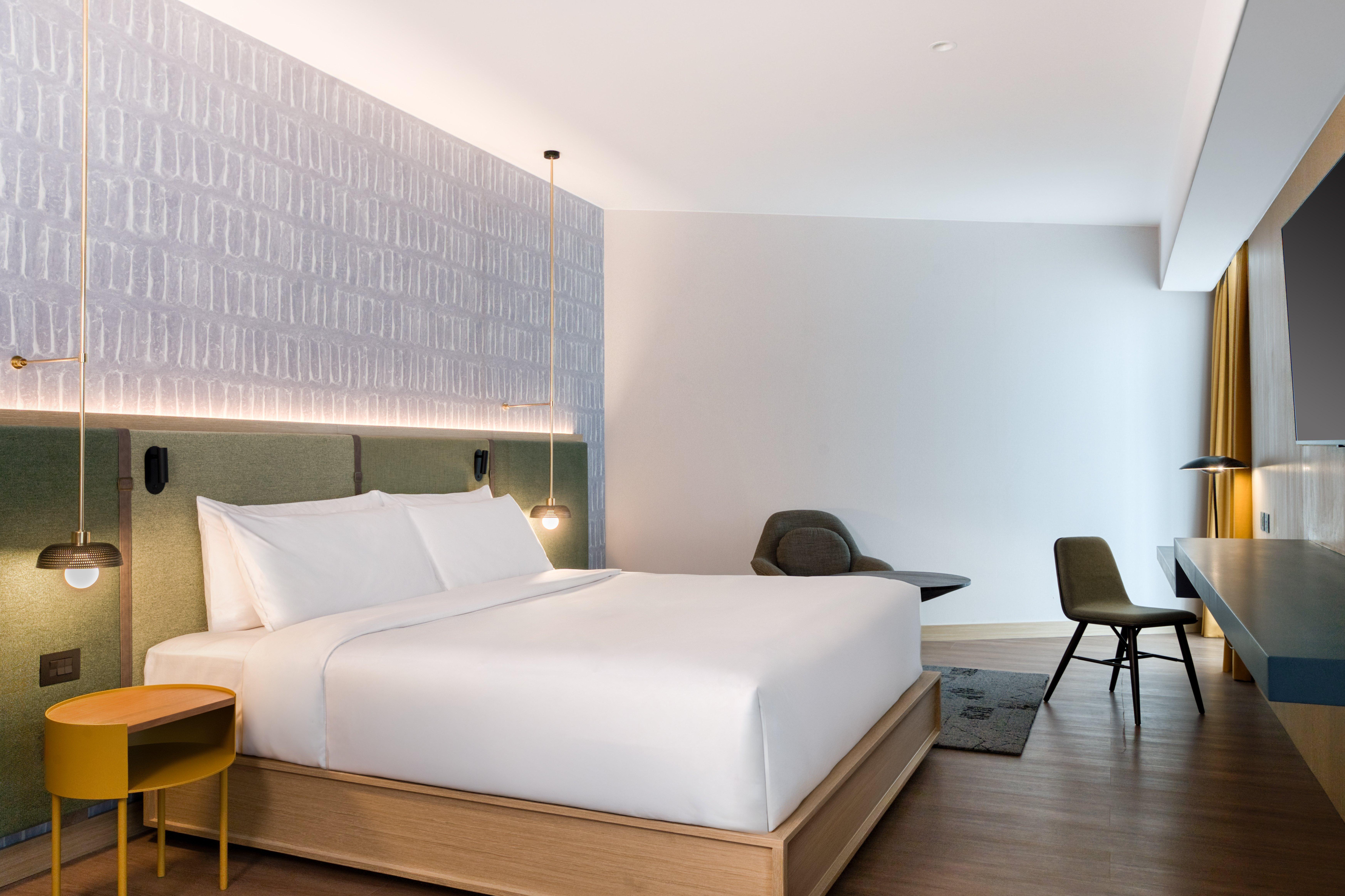 Suite King Bed One Bedroom 