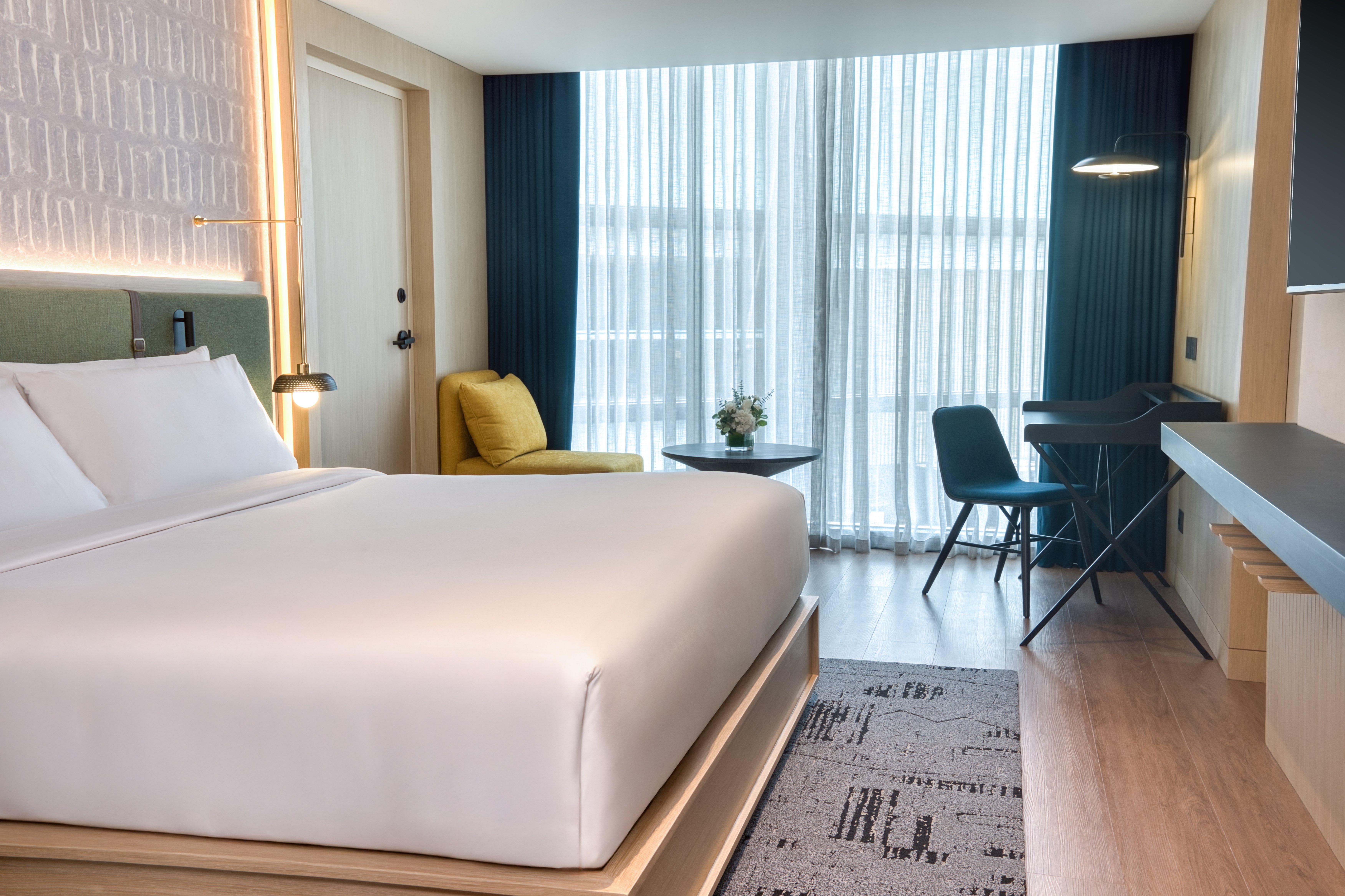 Double City View King Bed