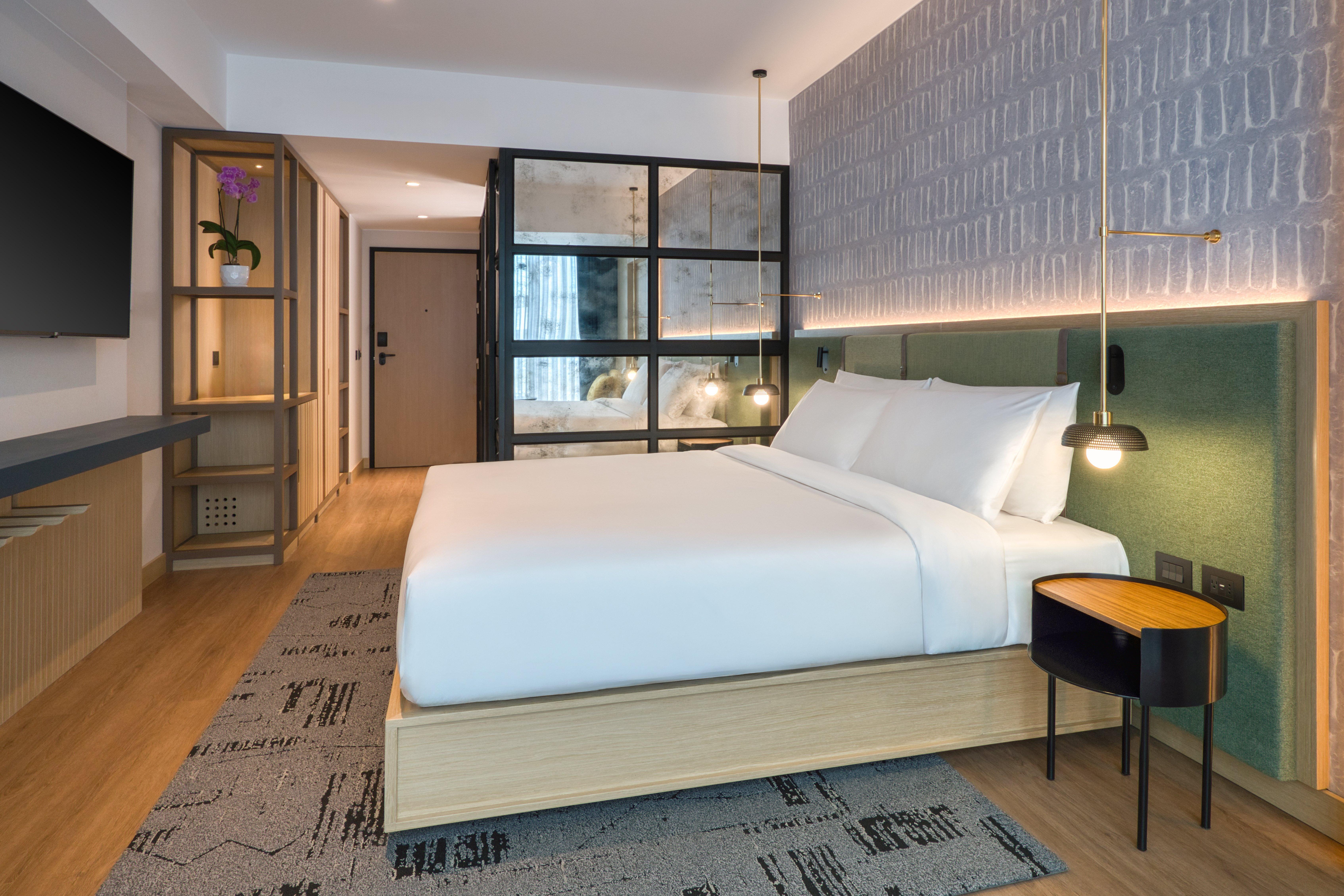 Double Accessible King Size Bed