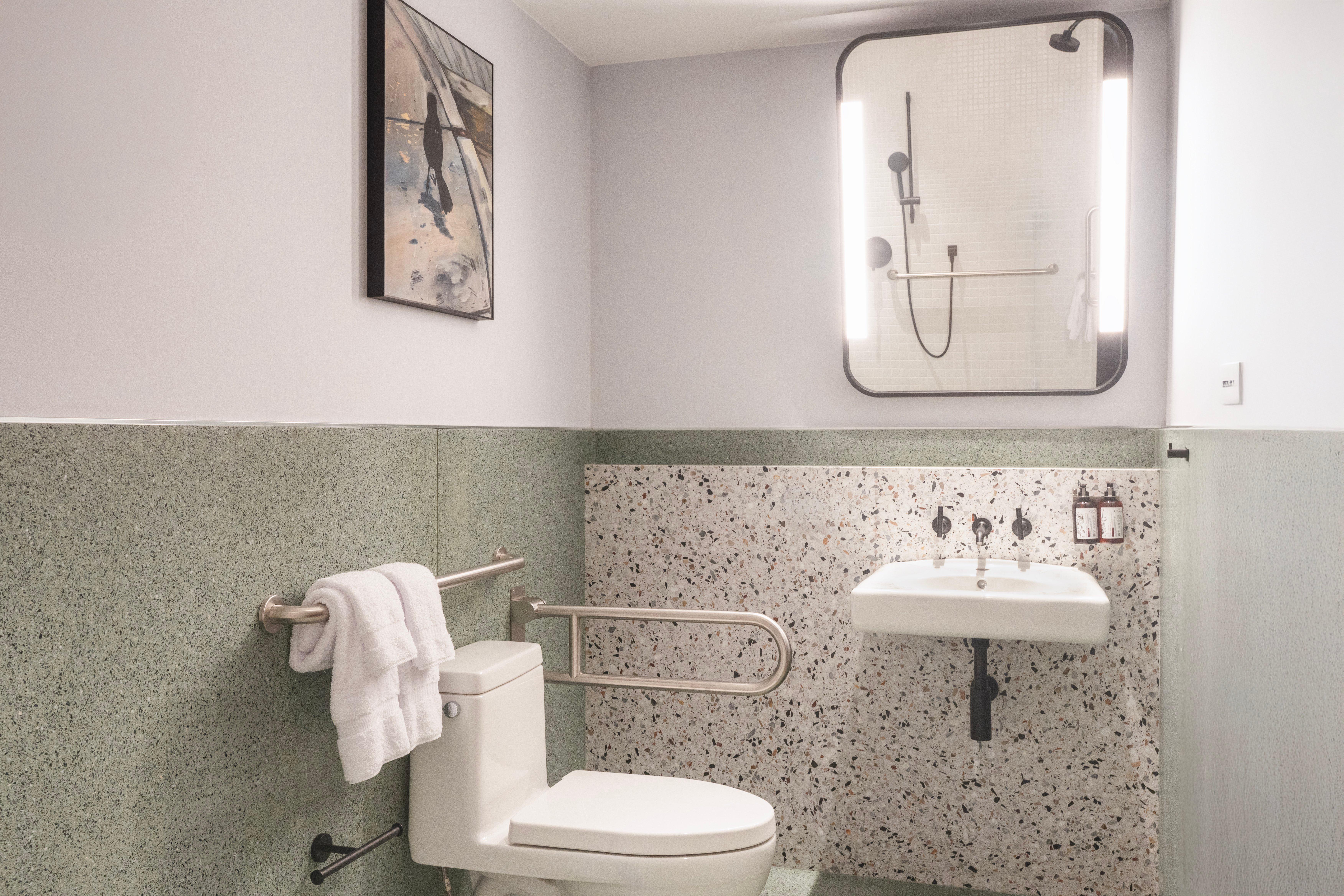 Double Accessible King Size Bed