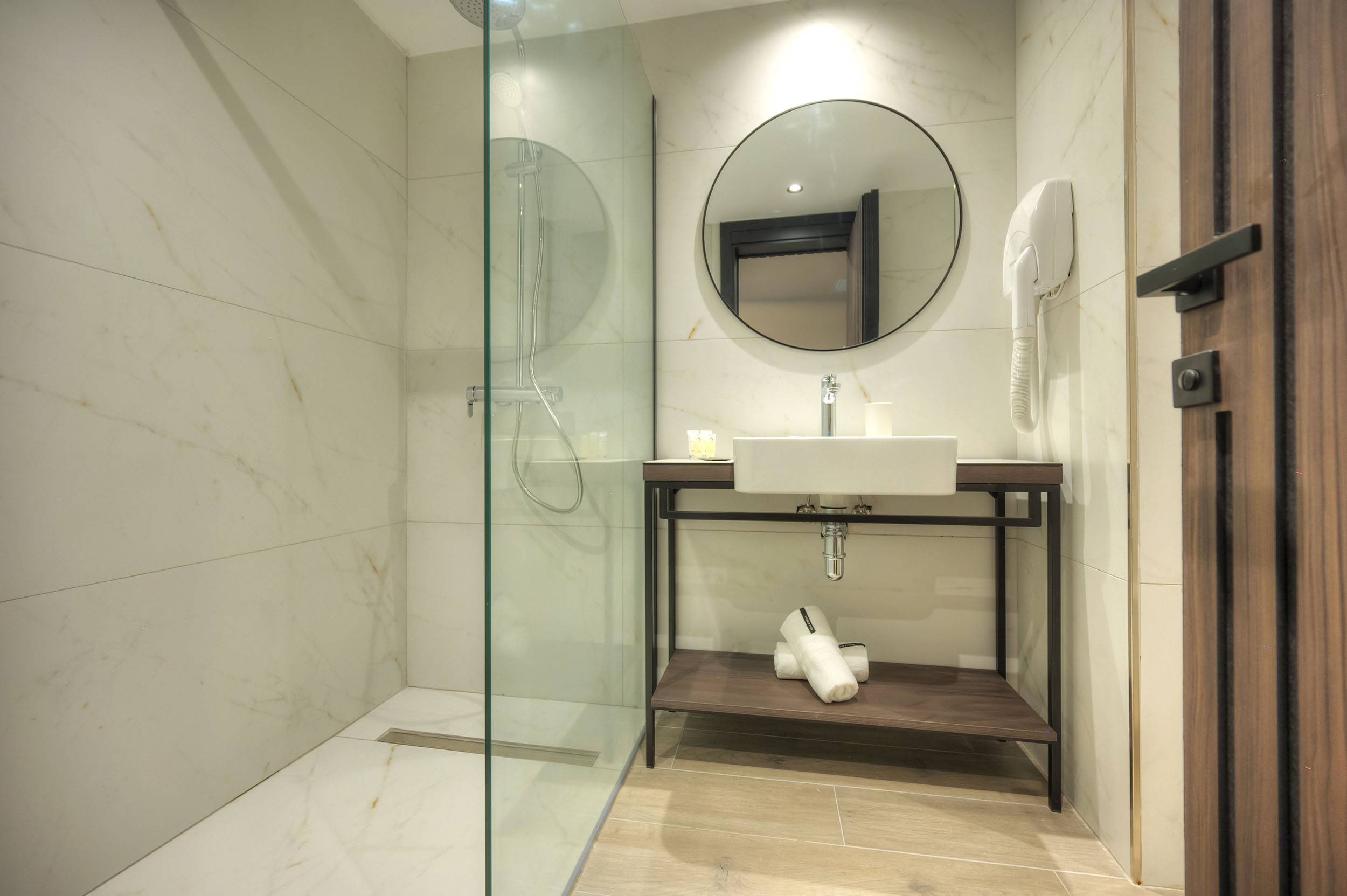 Double or Twin Economy