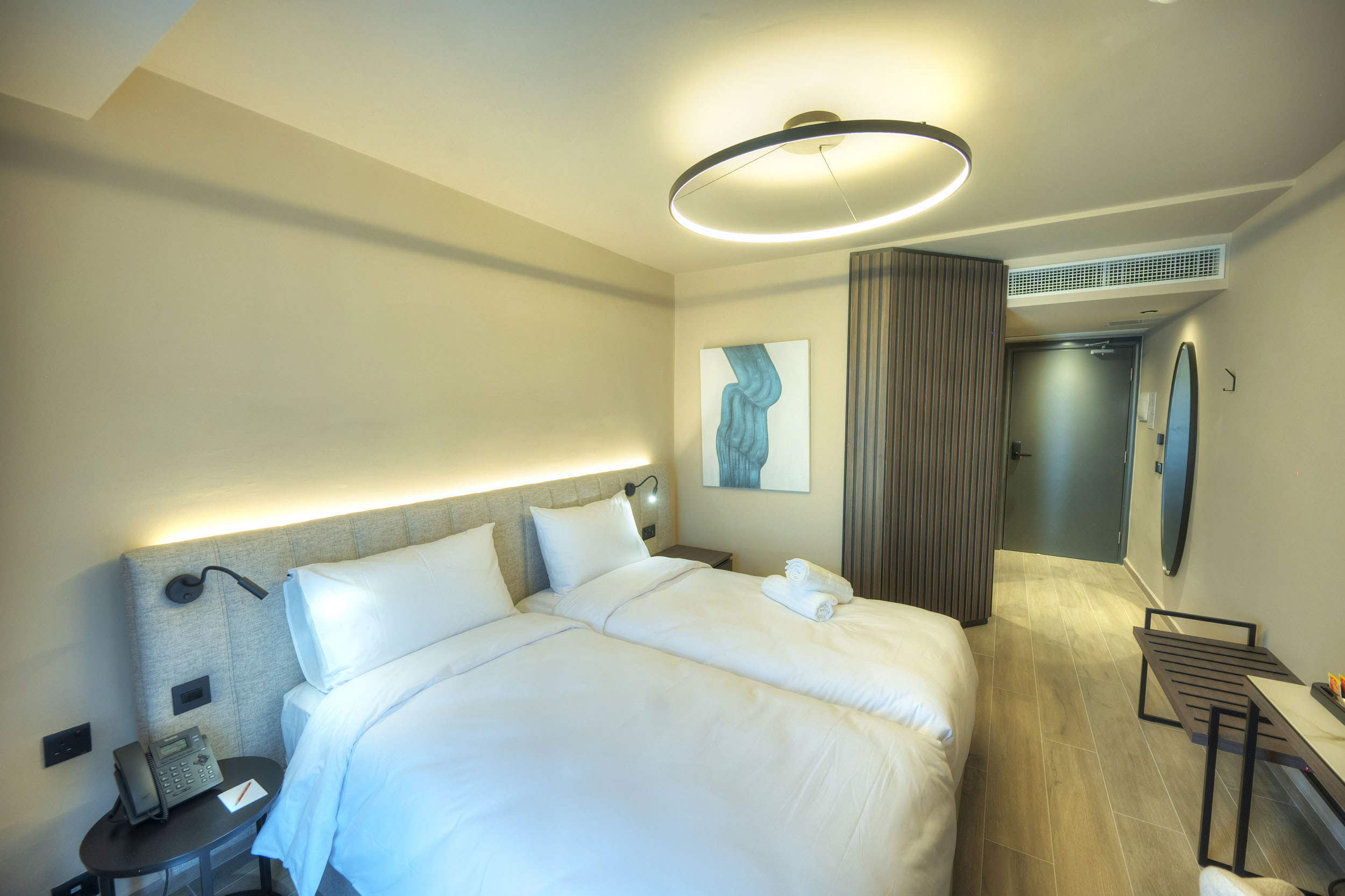 Double or Twin Executive