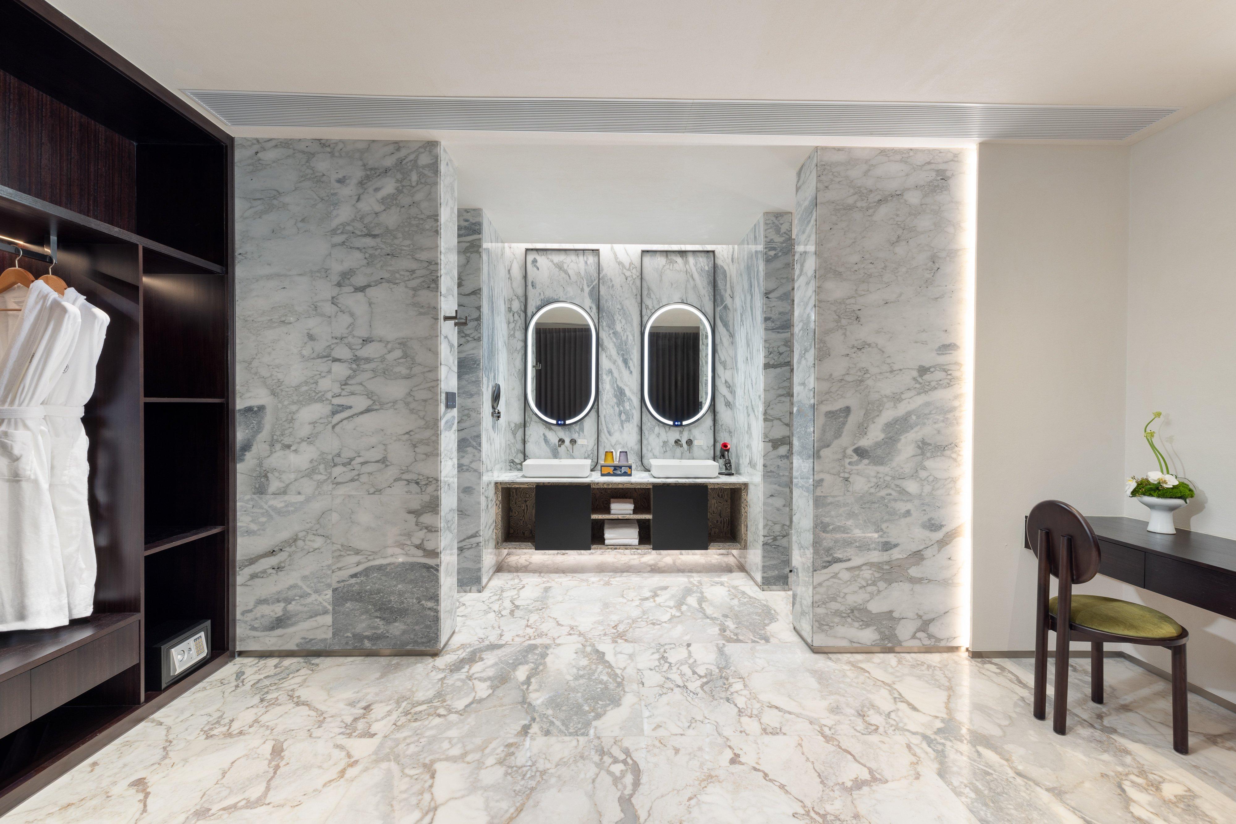 Suite with Private Pool