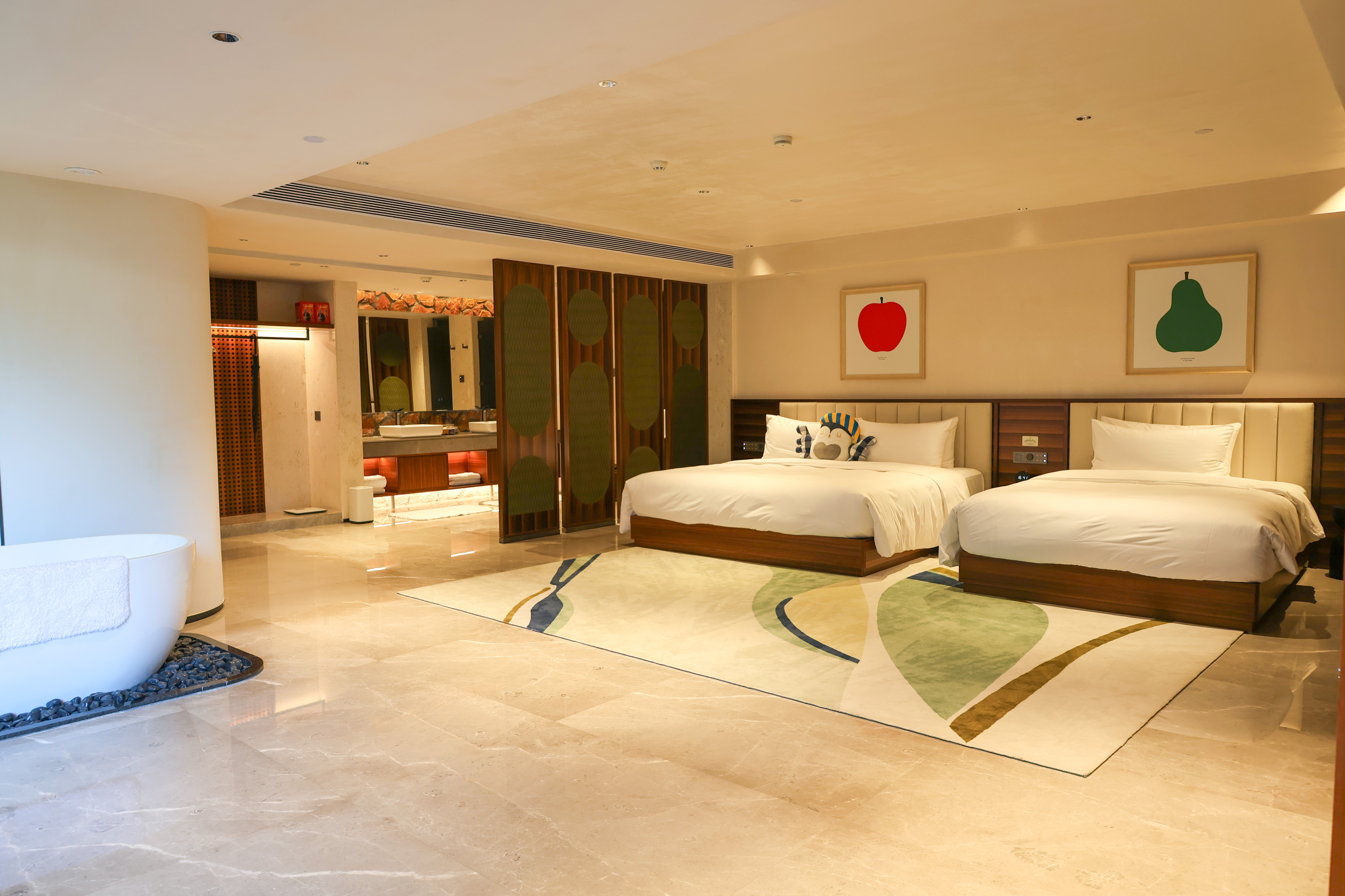Suite Two Bedrooms