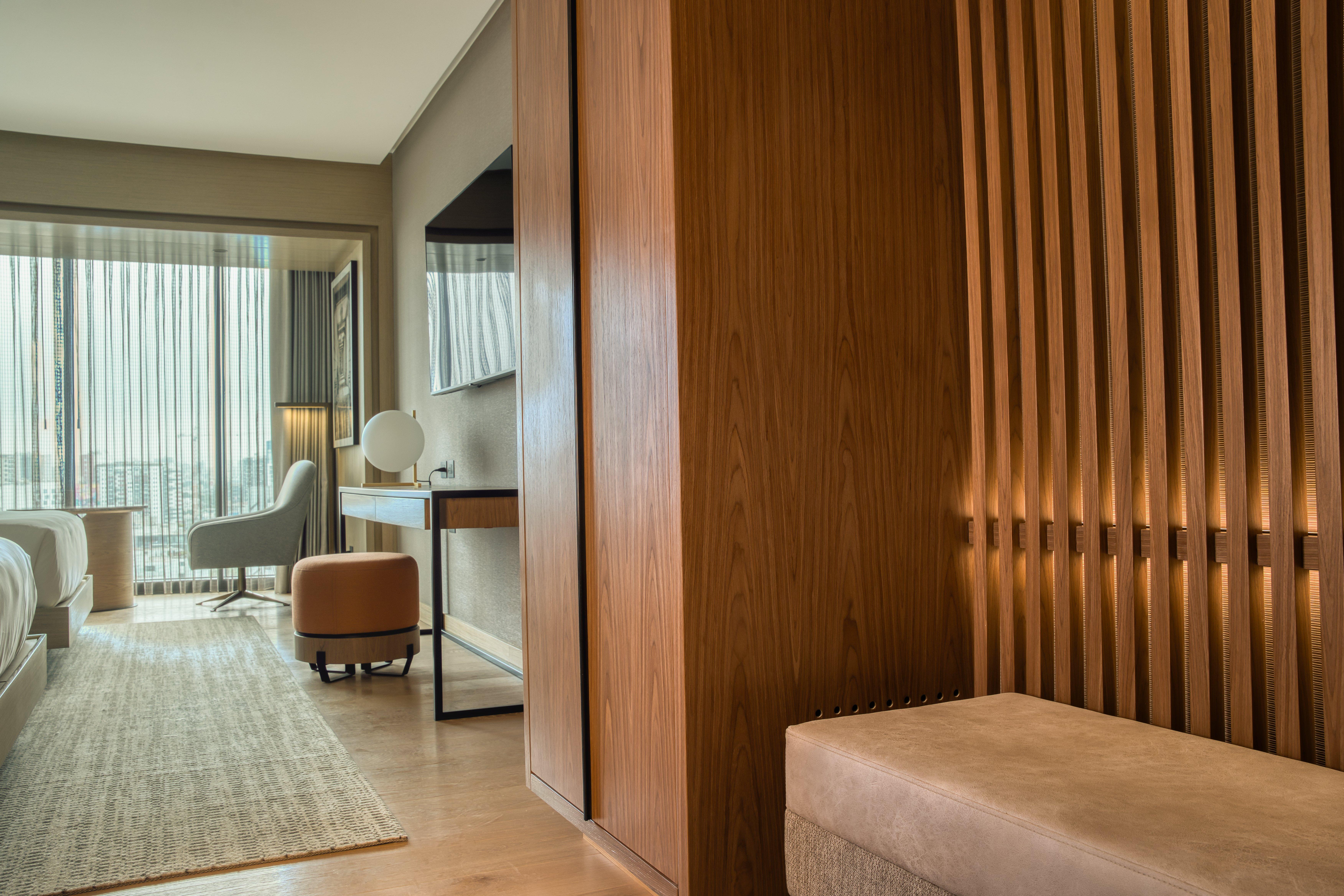 Double Club Two Queen Beds