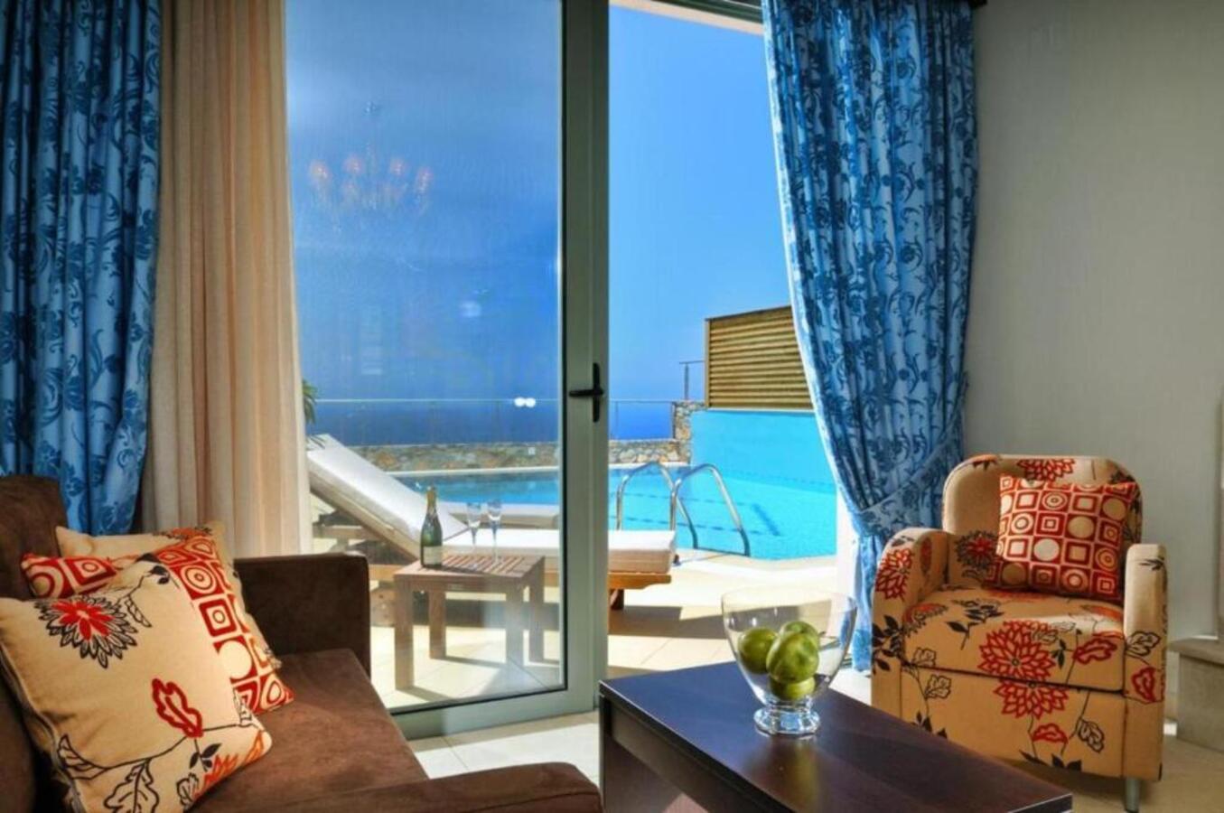 Villa One Bedroom with Views