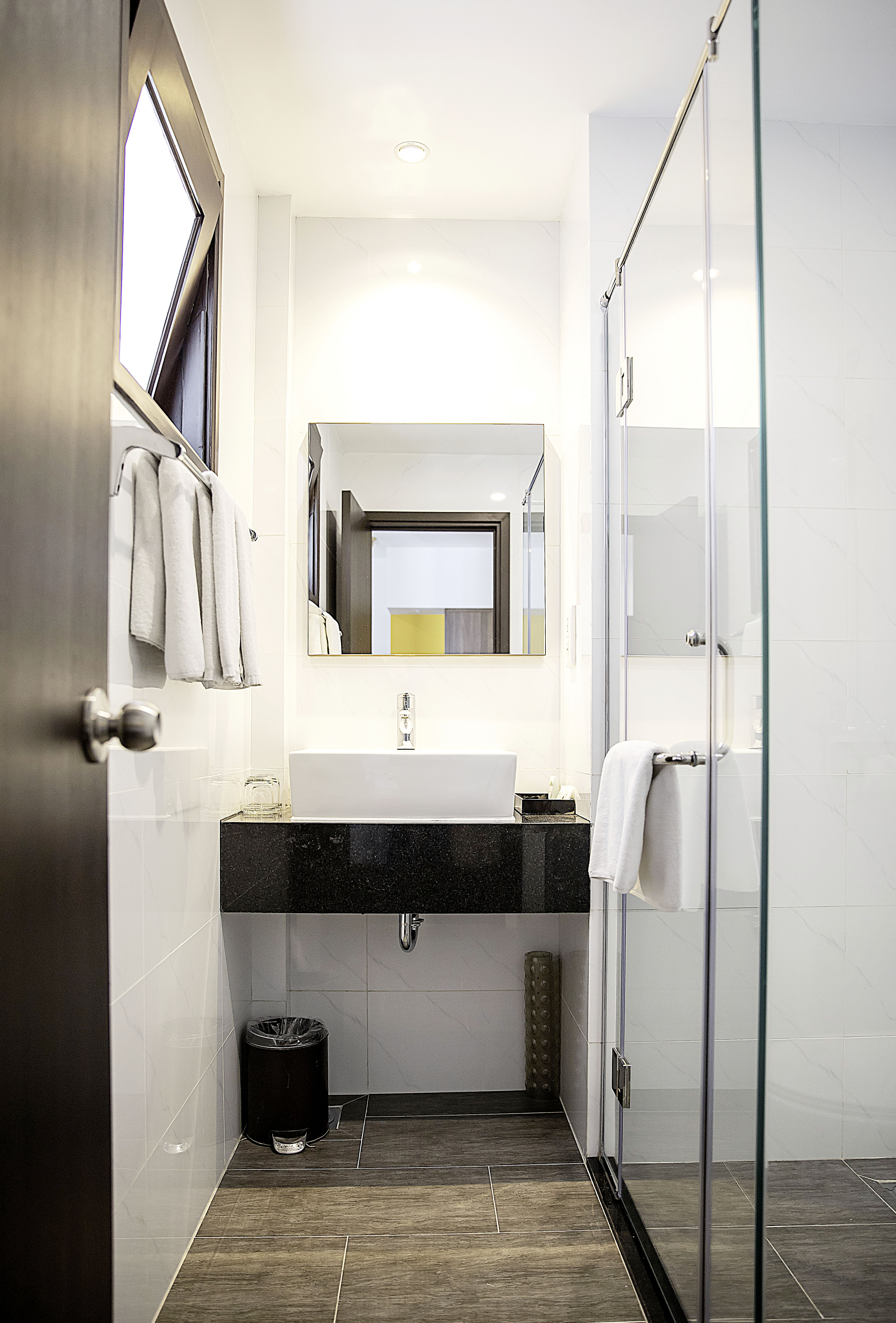 Single Deluxe Premium