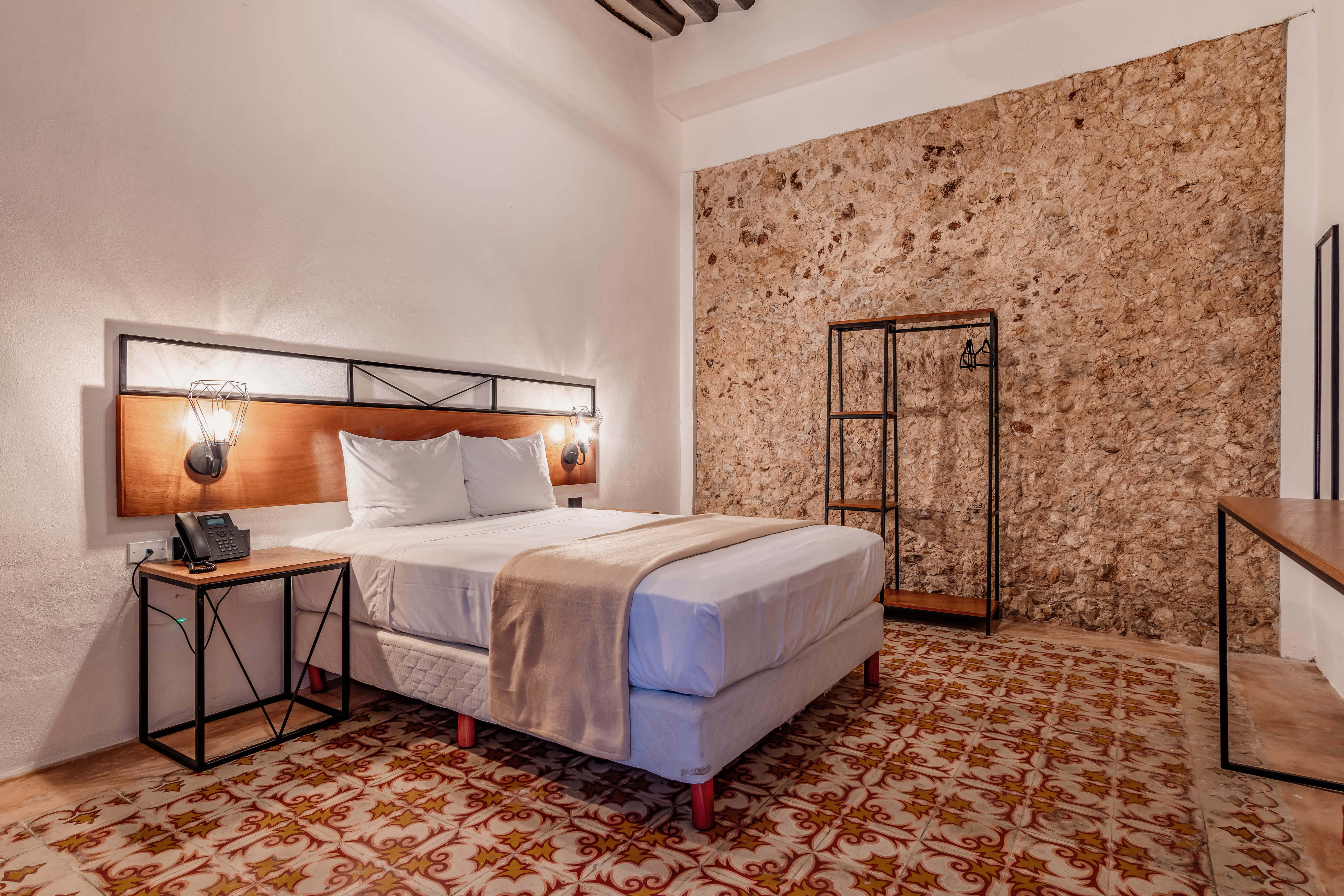 Double Deluxe Queen Bed