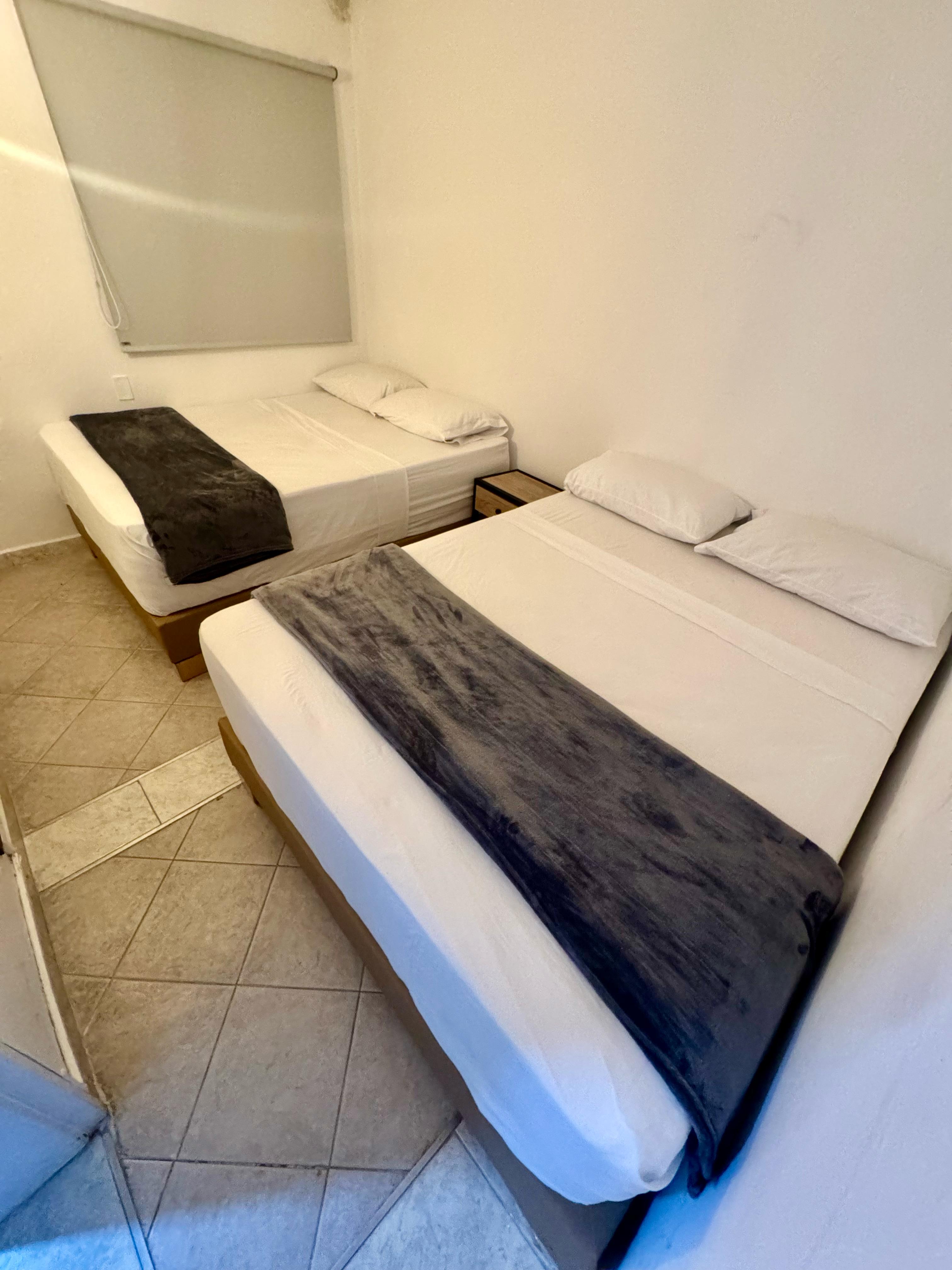 Family Room Capacity 8 Two Bedrooms