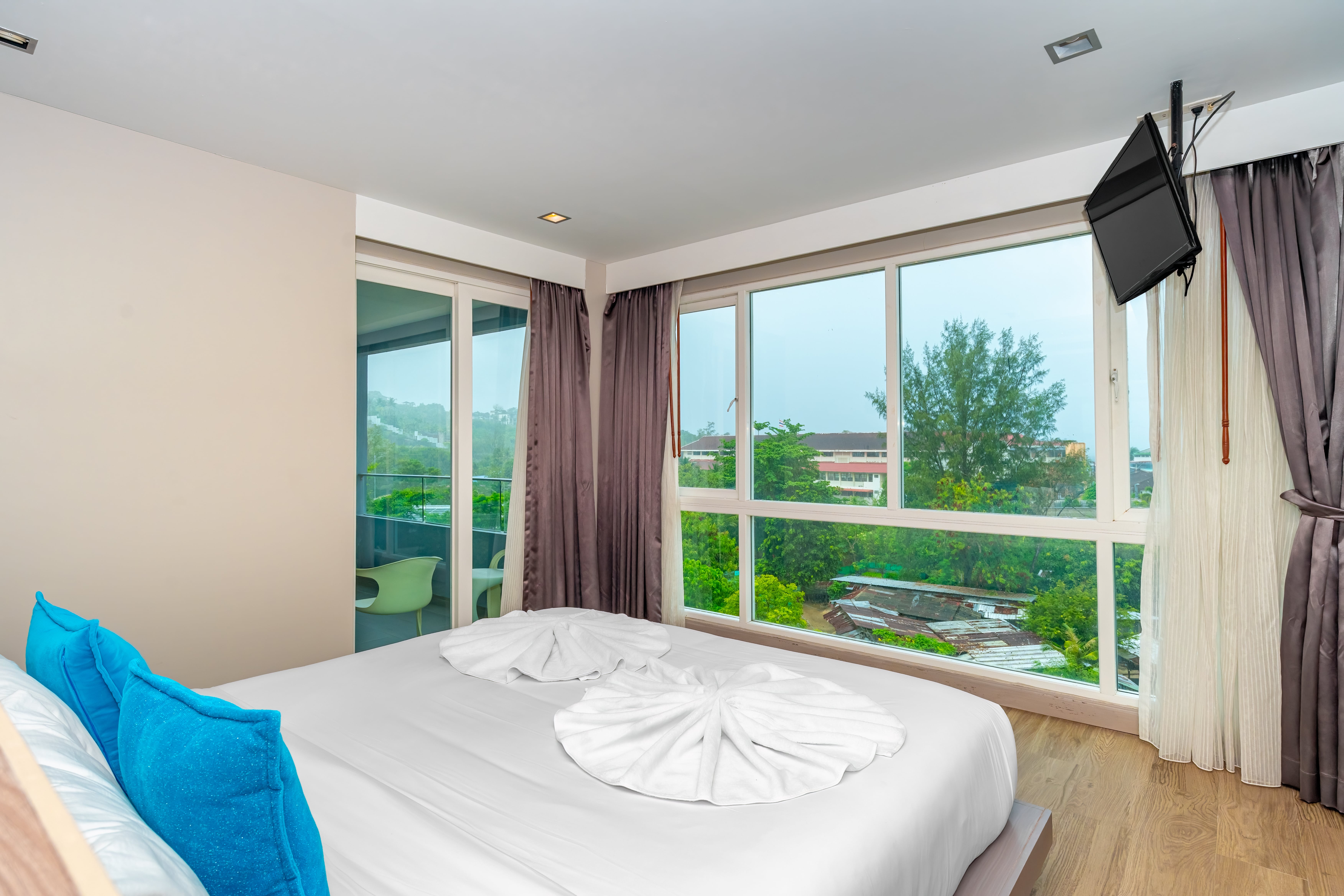 Junior Suite Two Bedrooms One Bathroom