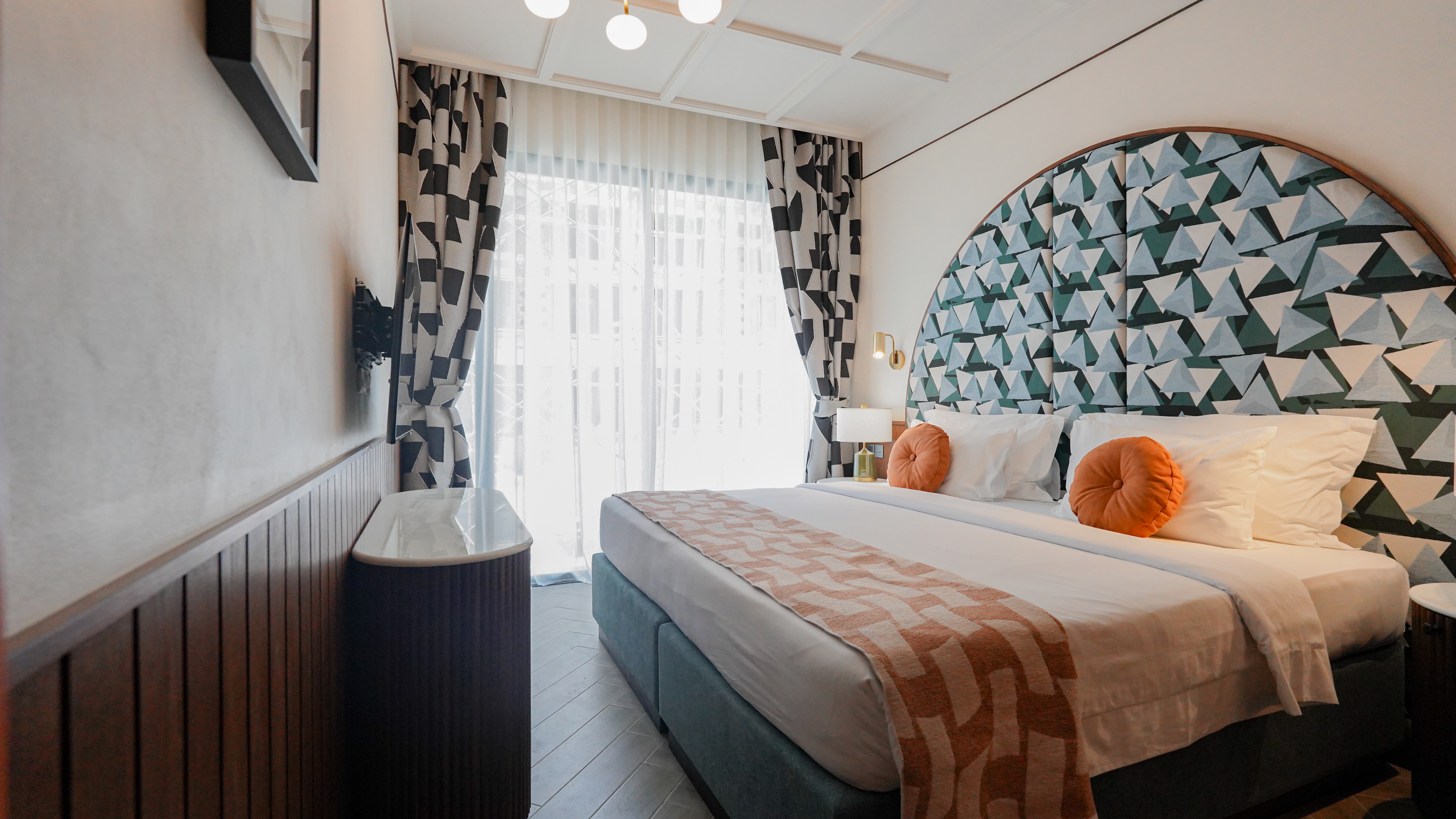 Double or Twin Deluxe