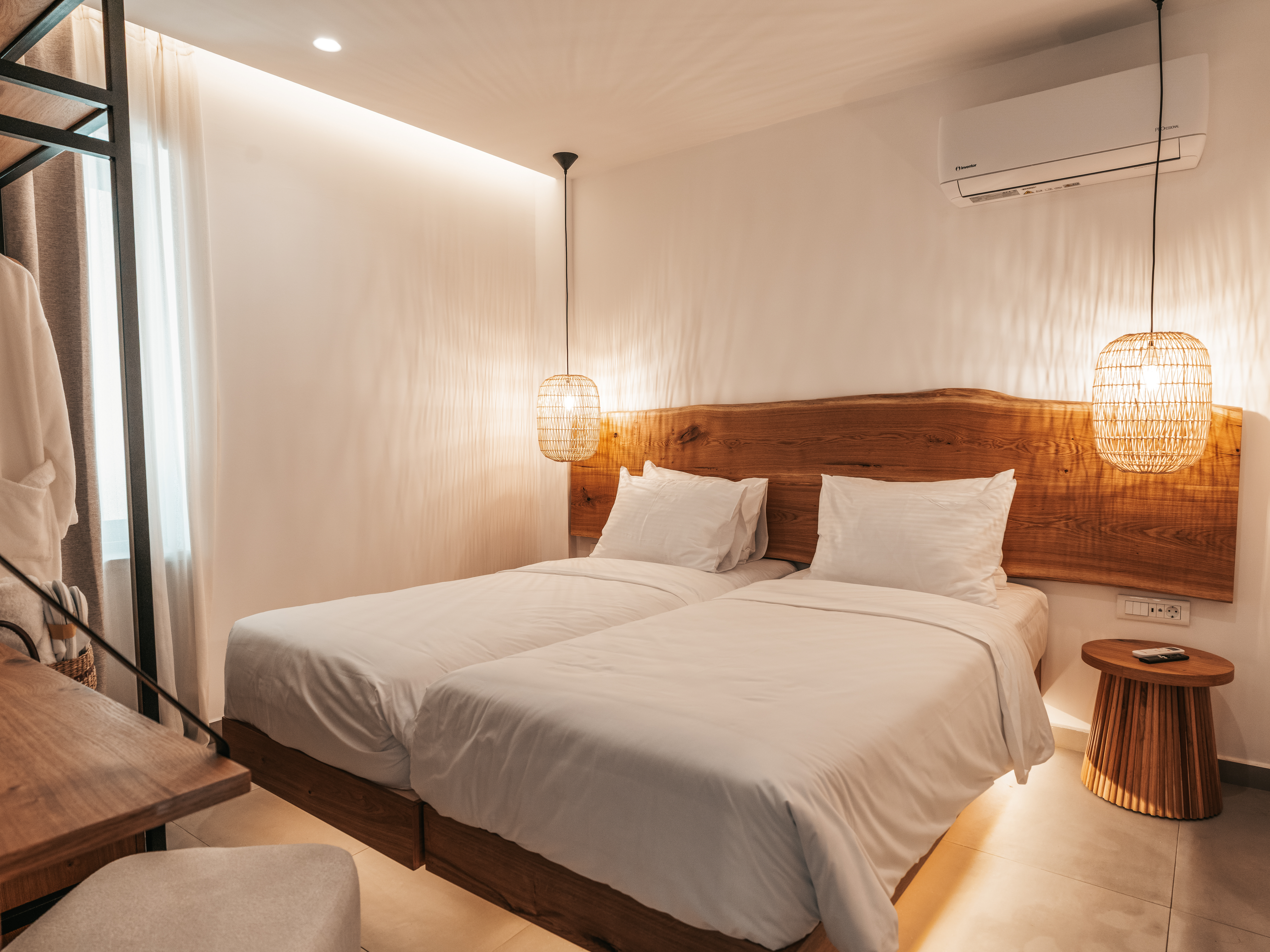 Suite Two Bedrooms One Bathroom