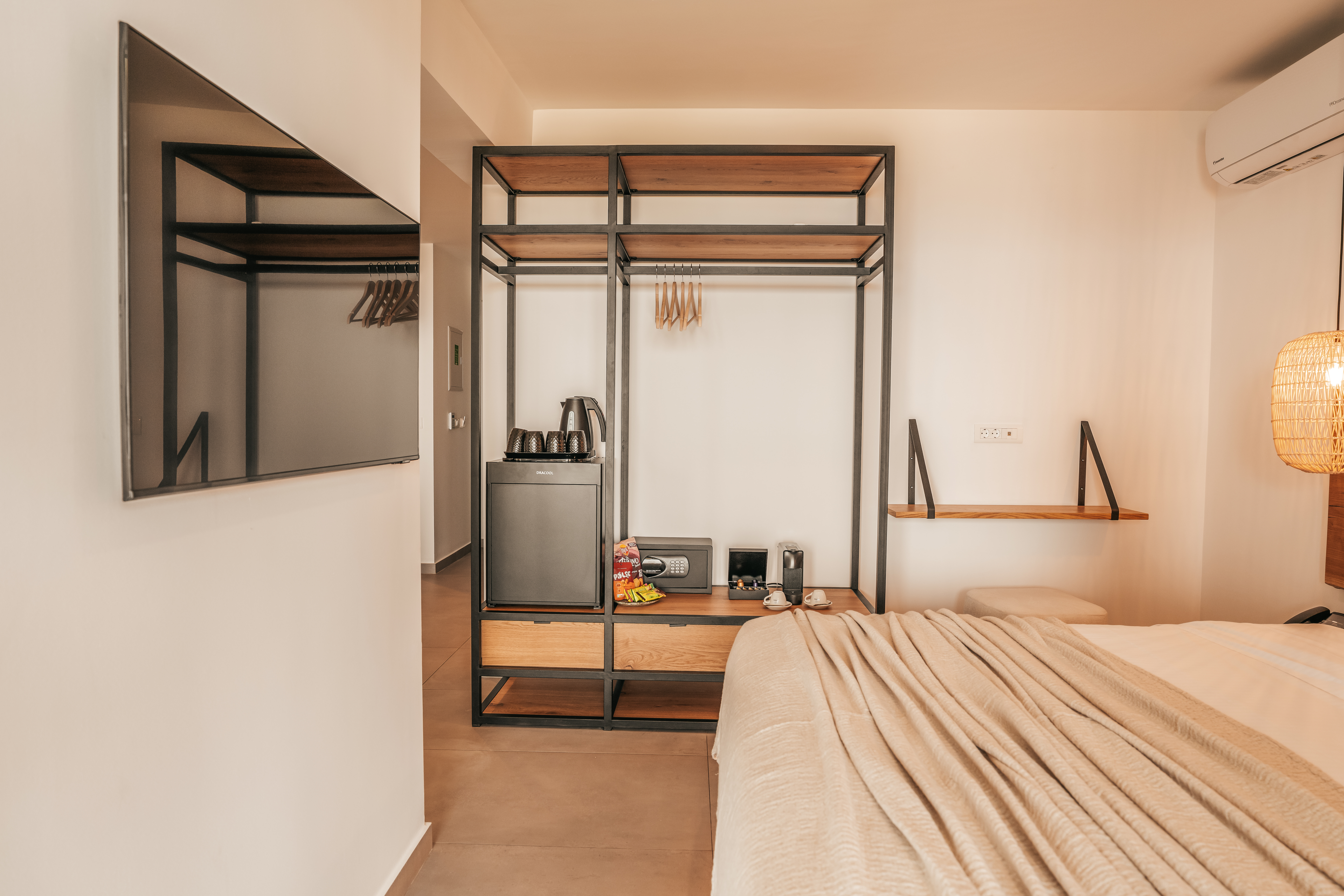 Suite Two Bedrooms One Bathroom