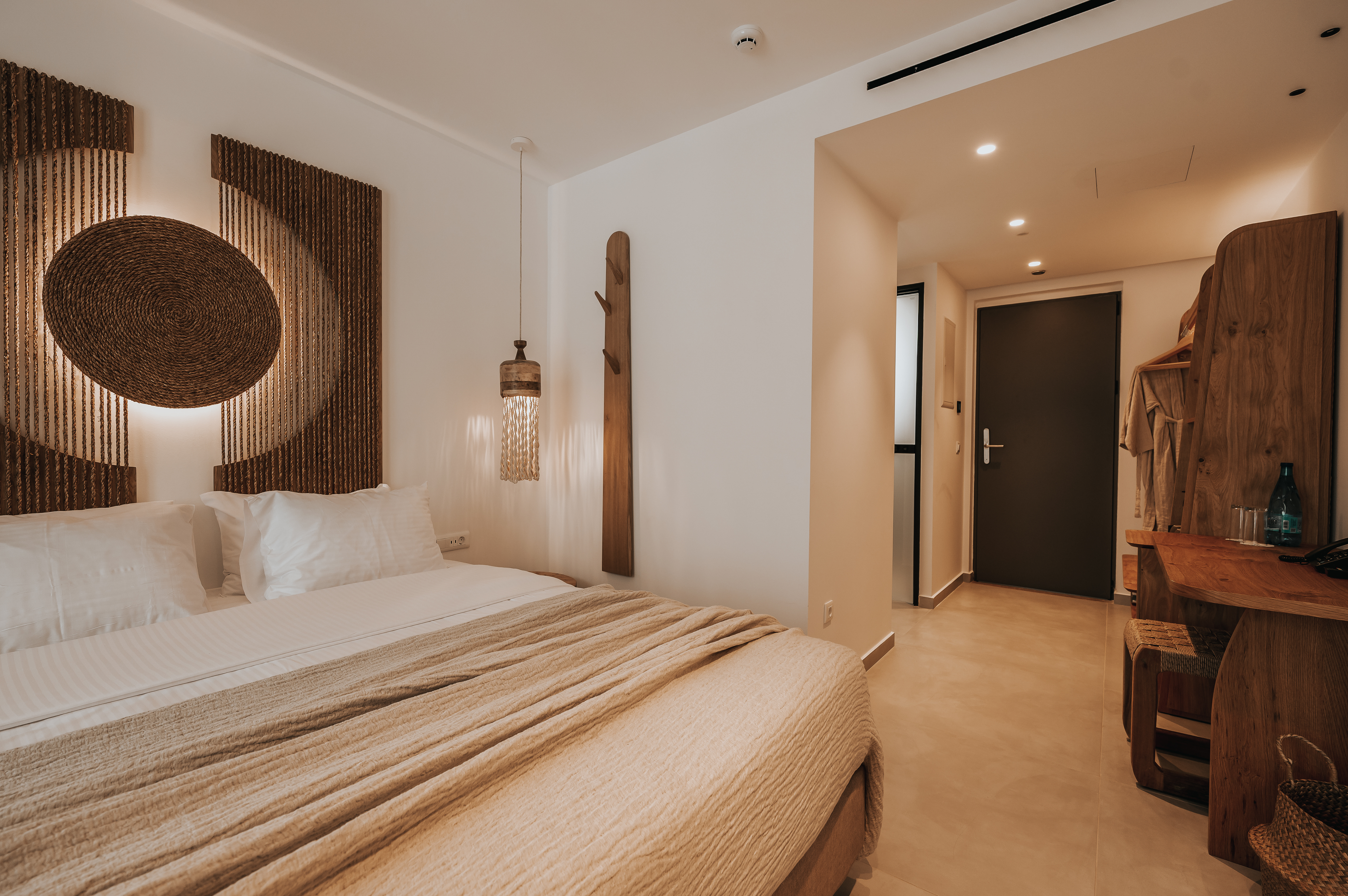 Junior Suite Deluxe King Bed