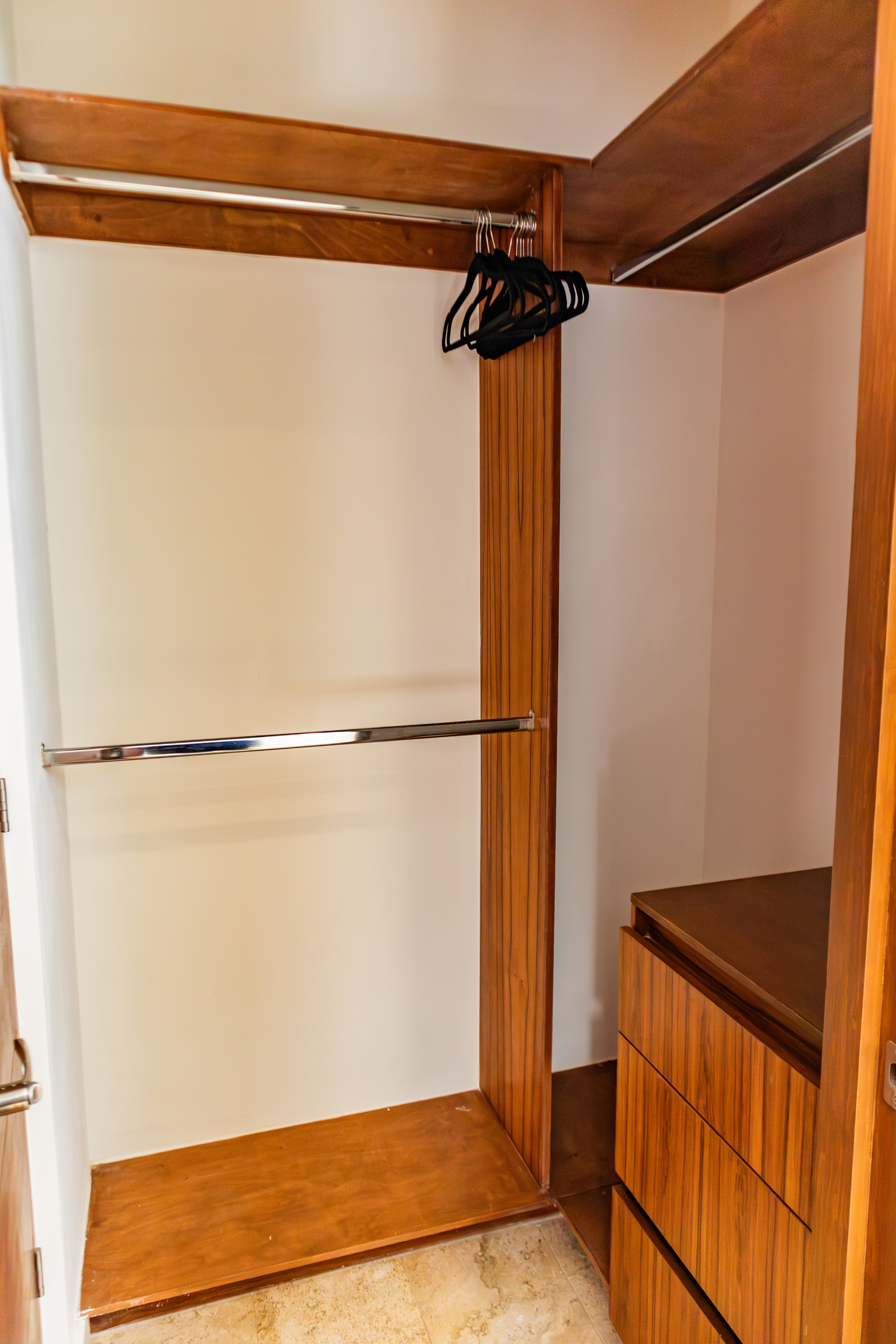 Quadruple Two Bedrooms