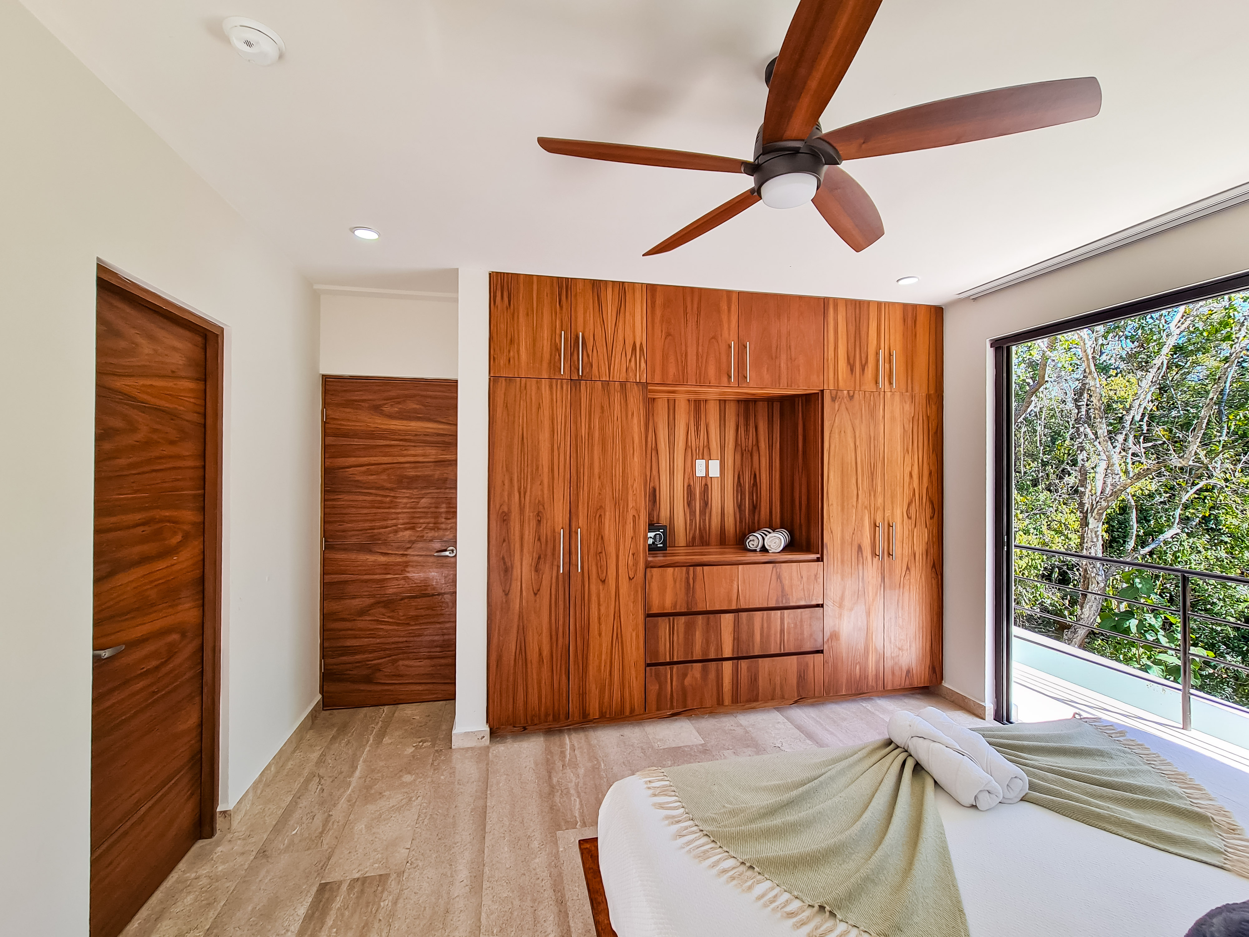 Quadruple Deluxe Two Bedroom