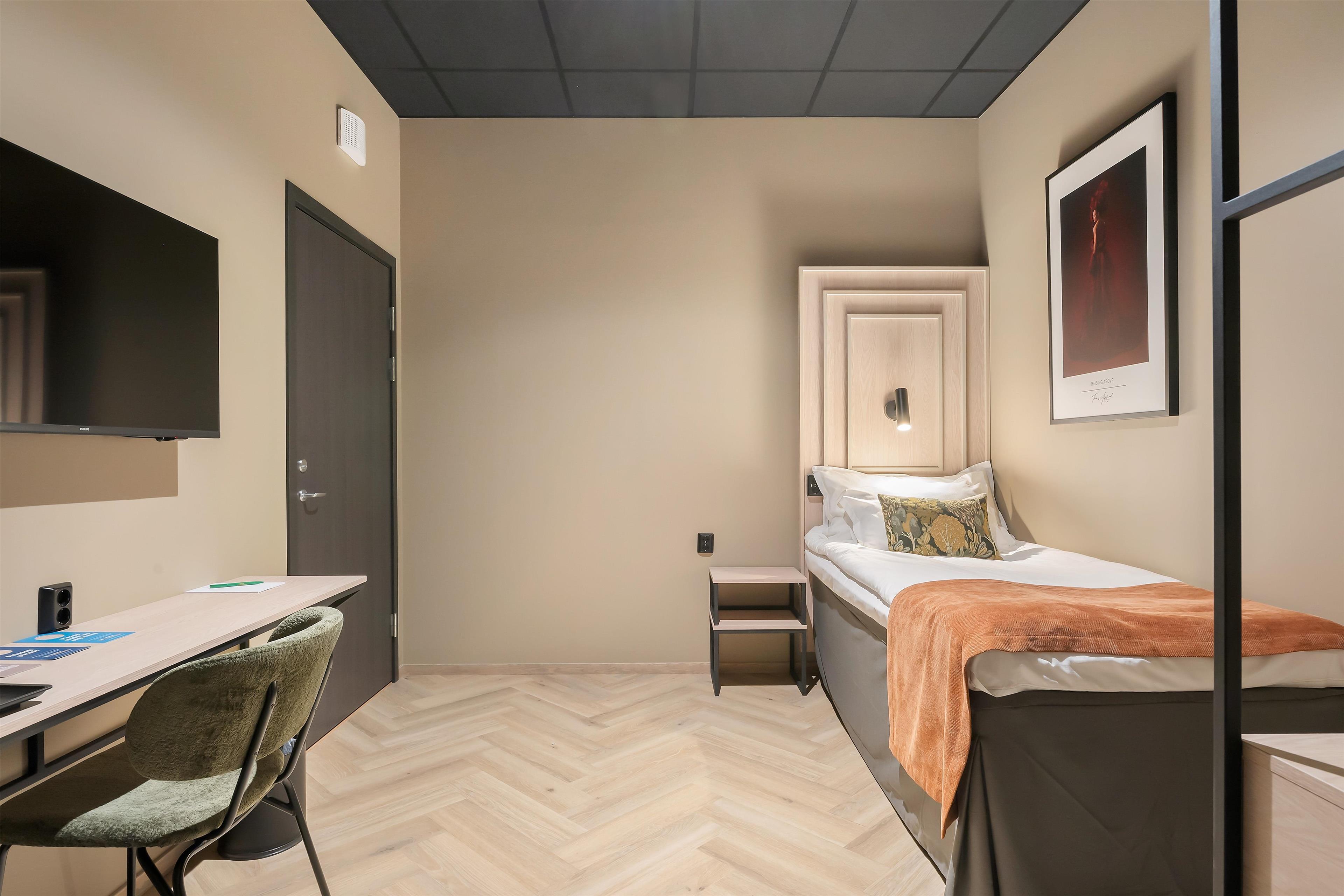 Single Room Without Window