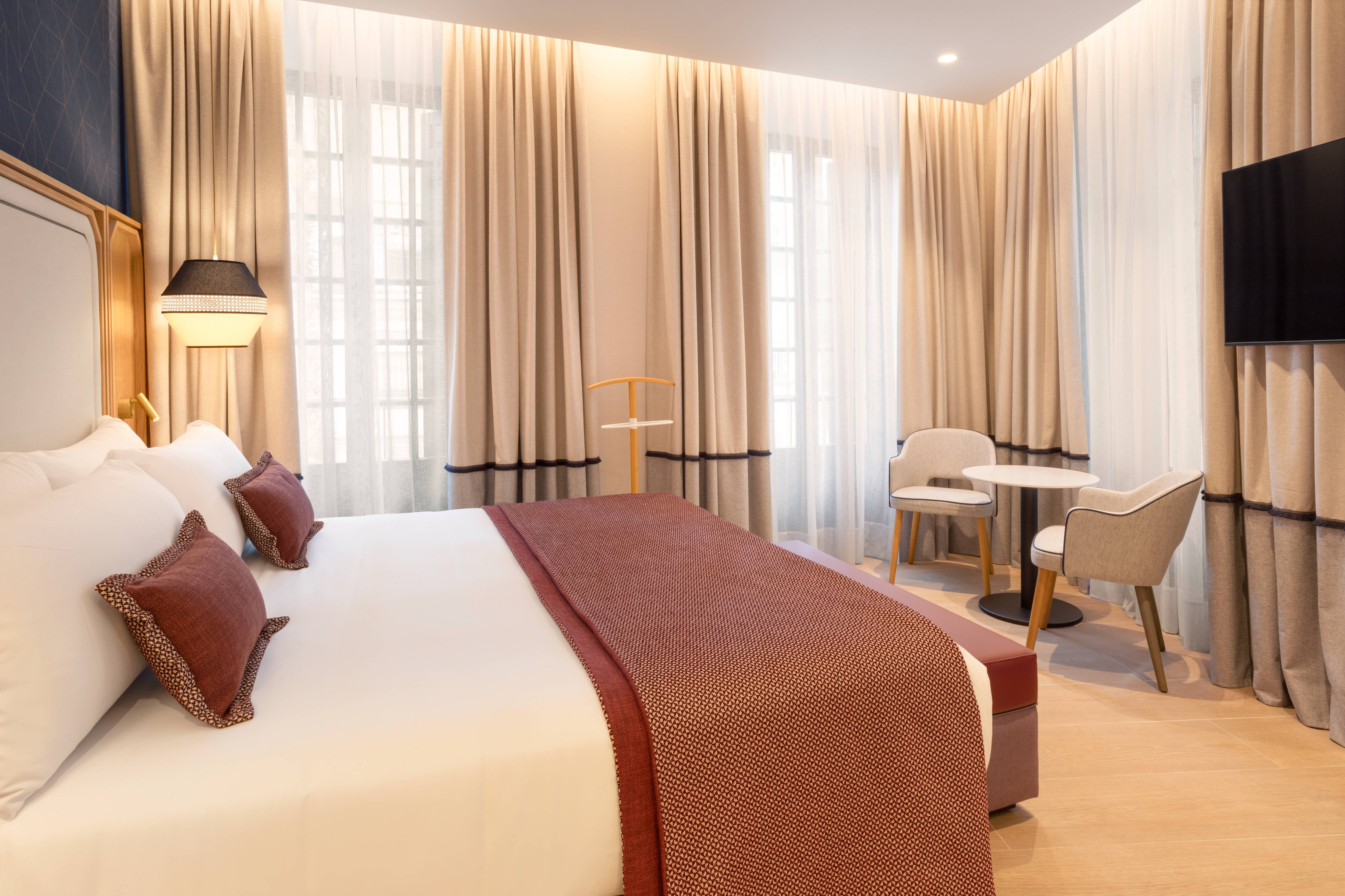 Double Single Superior