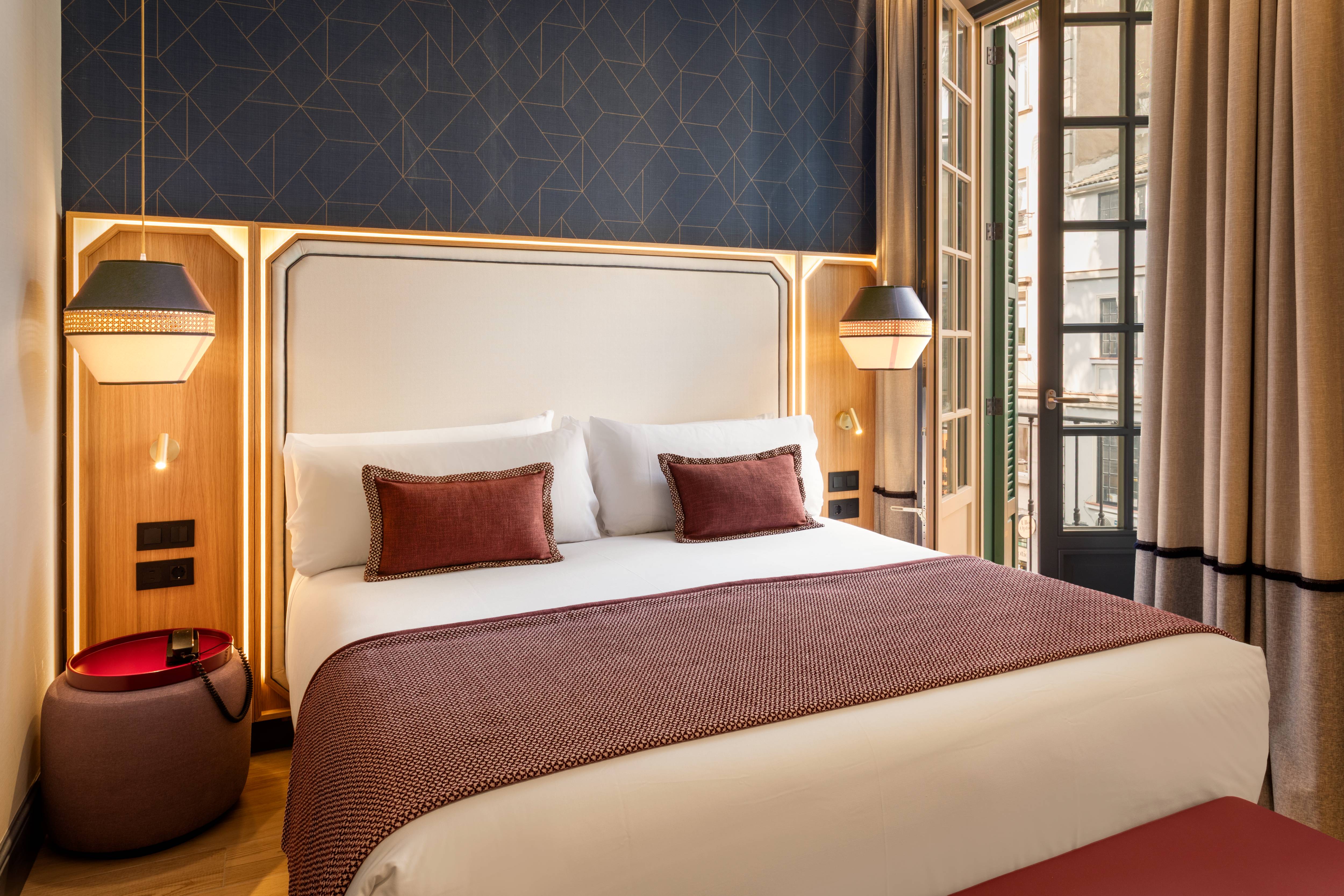 Double Single Superior