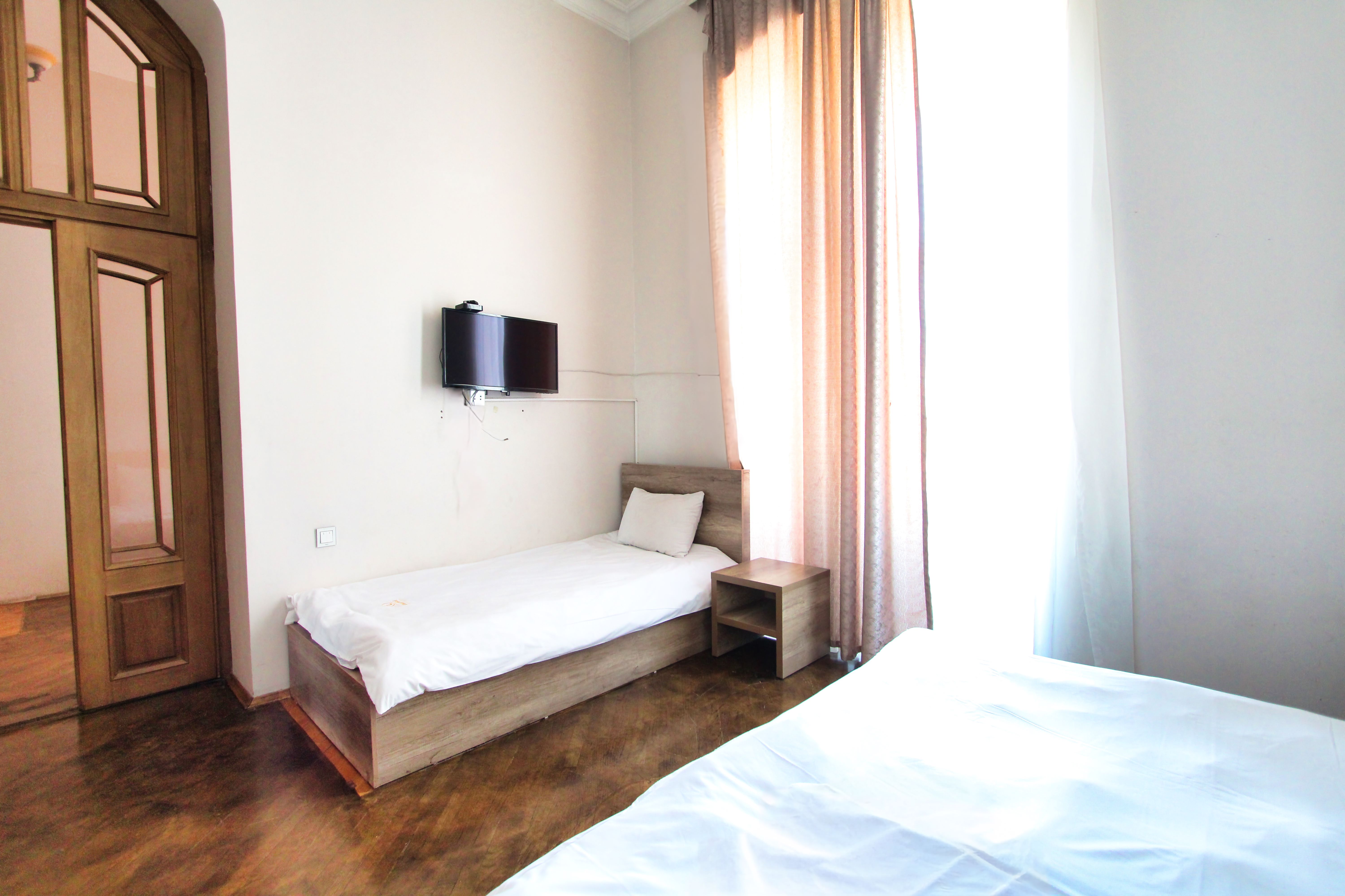 Apartment Three Bedrooms with Air Conditioning