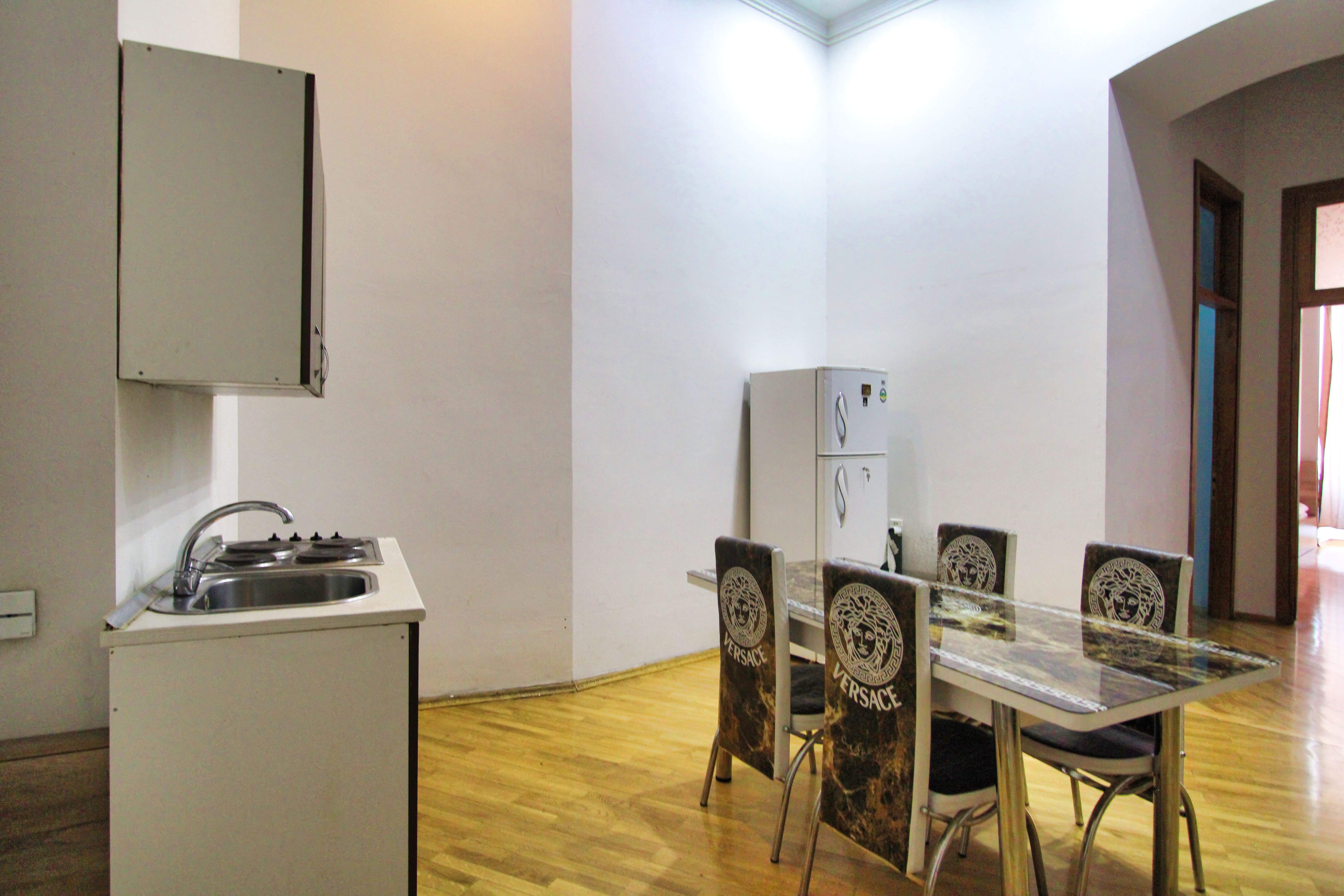 Apartment Three Bedrooms with Air Conditioning