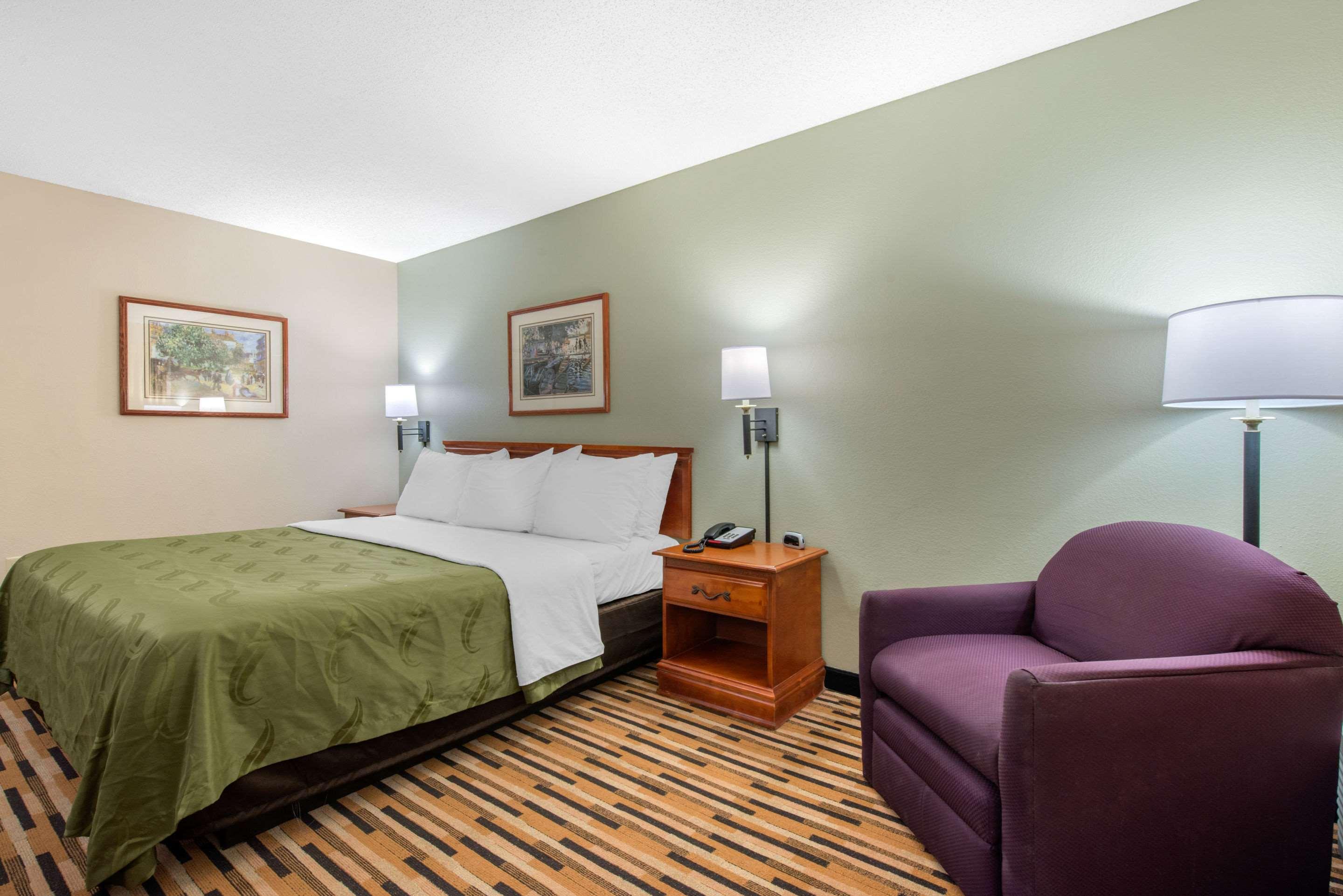 Double King Bed Non Smoking