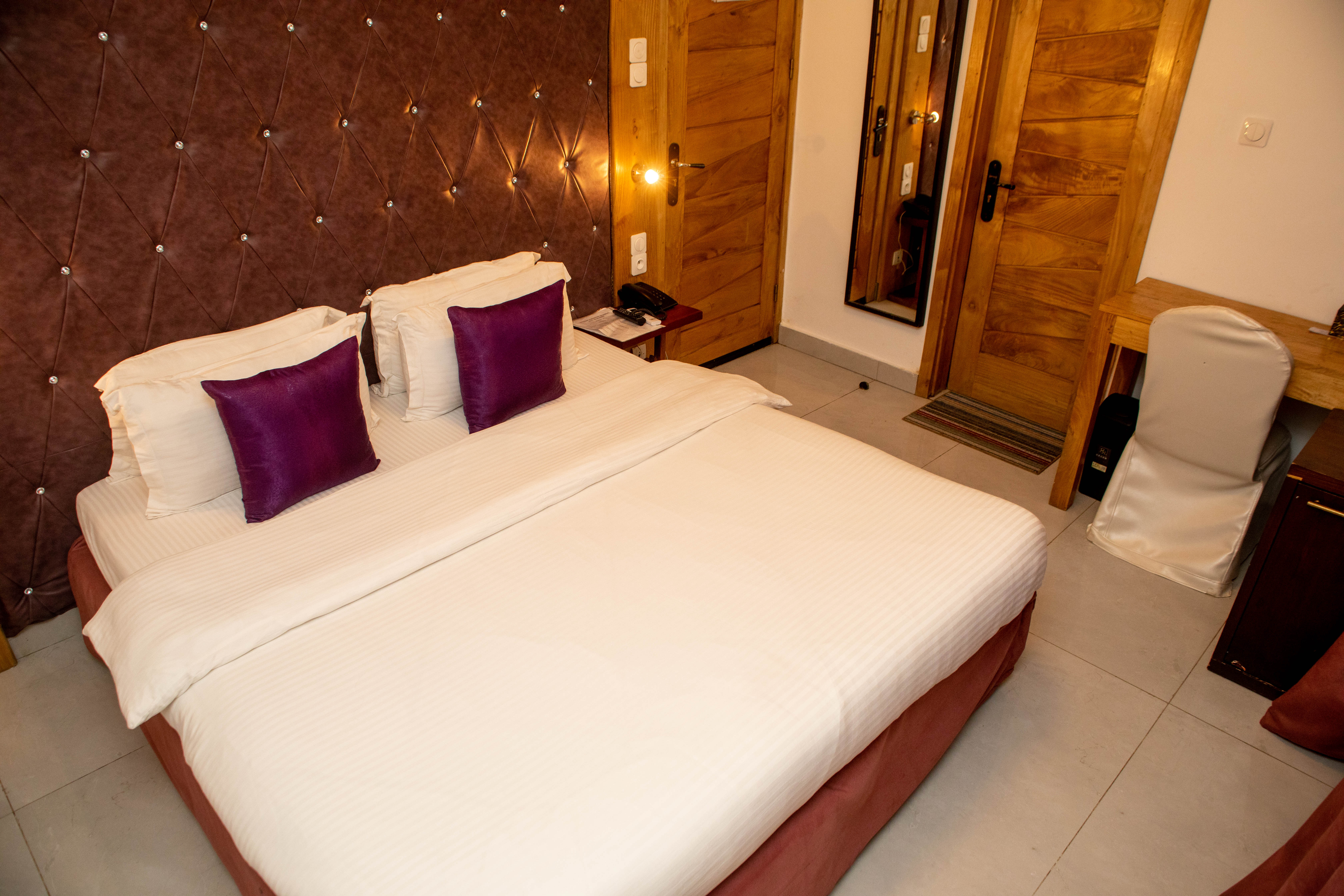 Double Deluxe Pool View