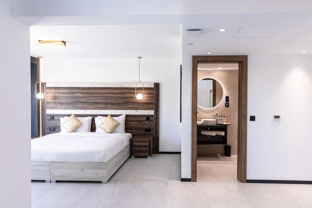 Double or Twin Superior