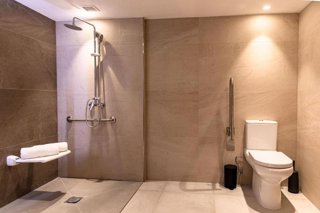 Double or Twin Deluxe