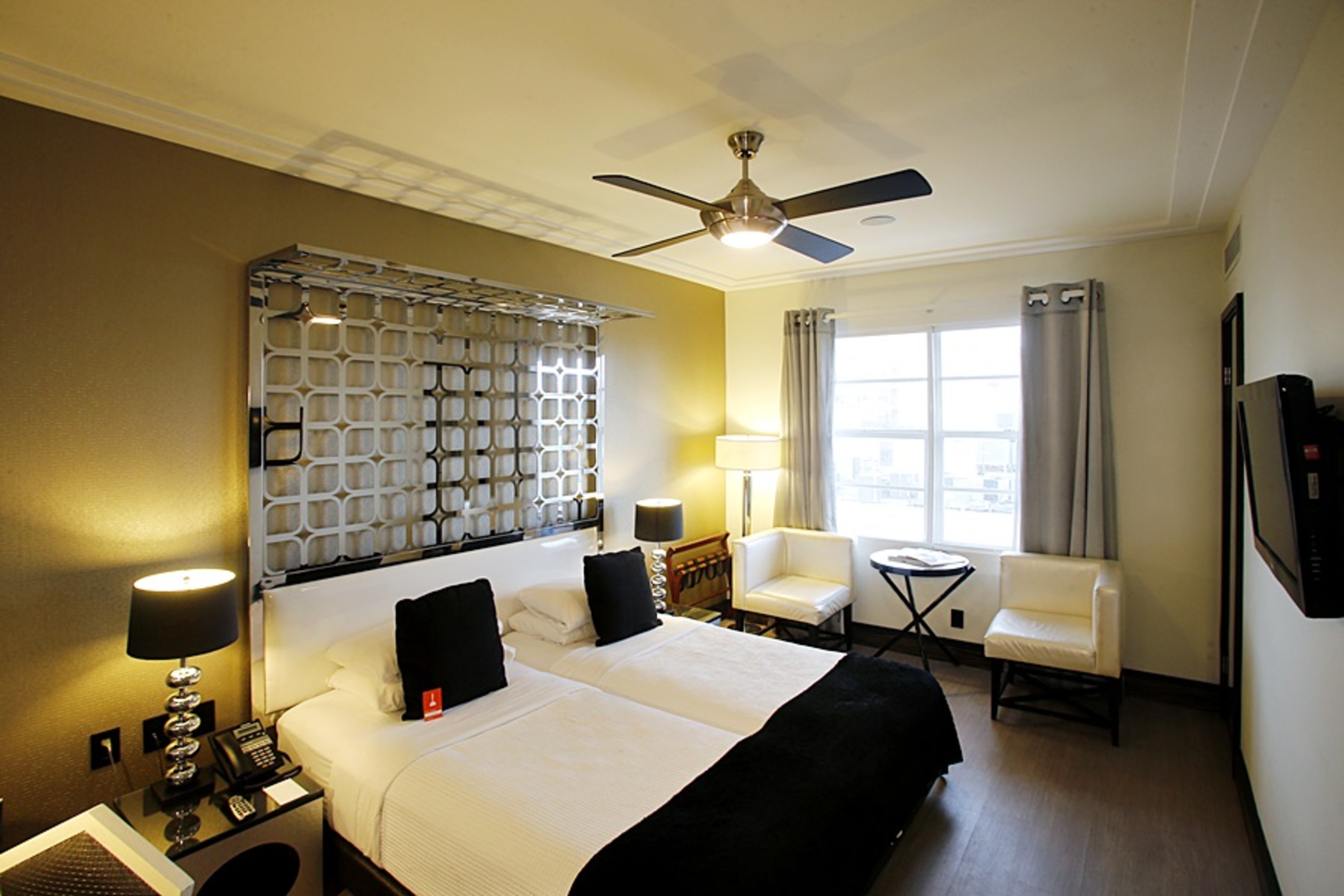 Double King Size Bed