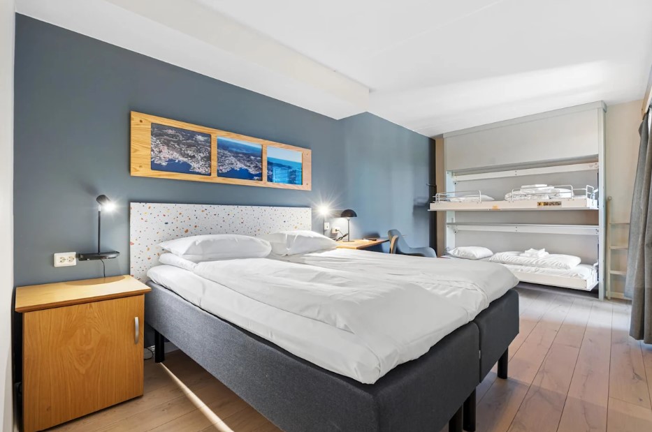 Family Room Standard