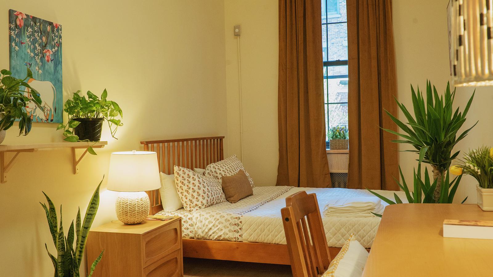 Double Queen Size Bed