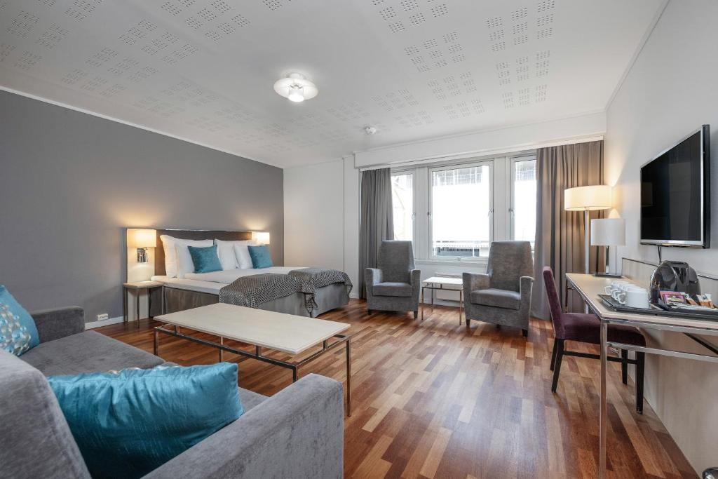 Family Room Standard