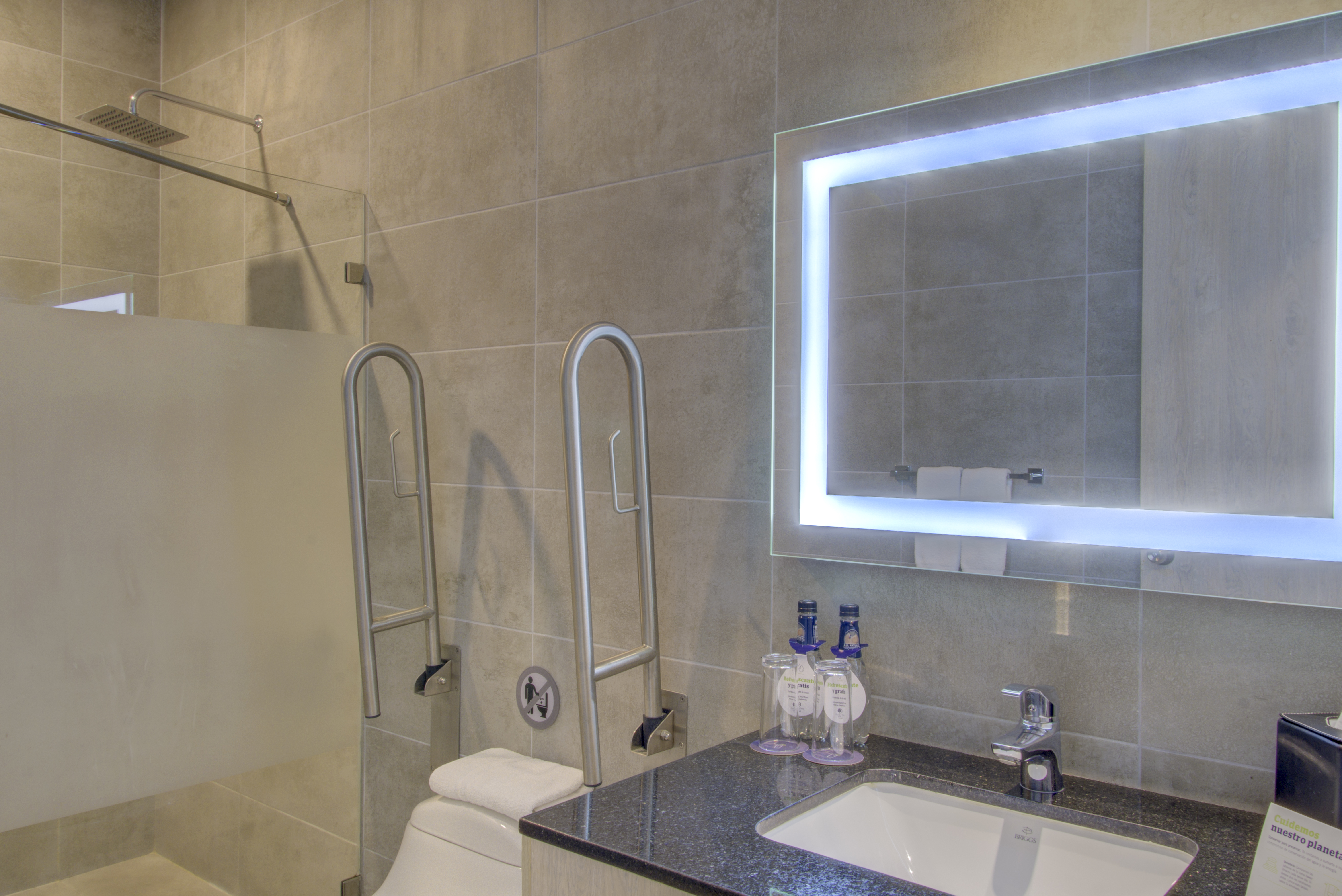 Double Accessible King Size Bed