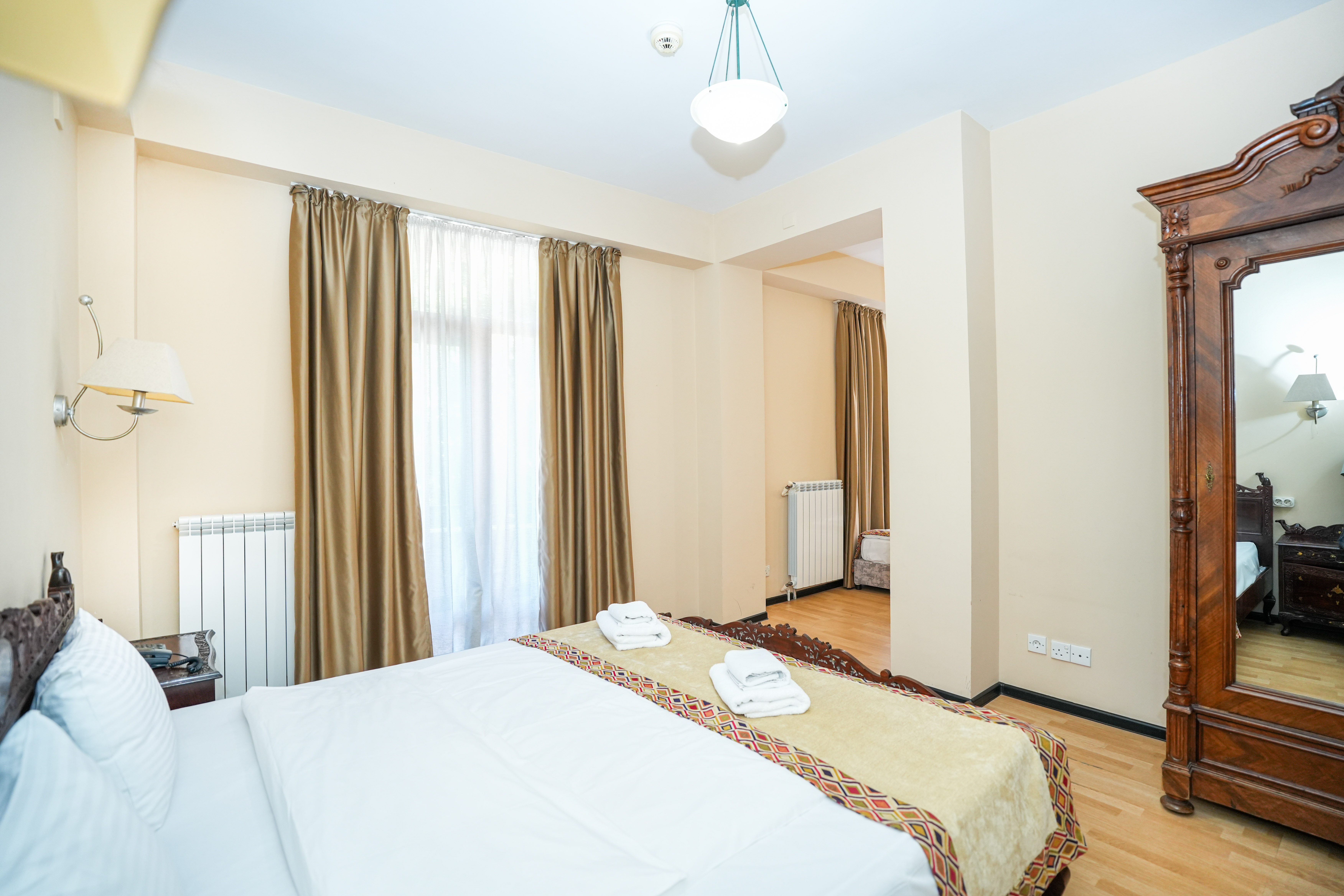 Triple City View Two Beds