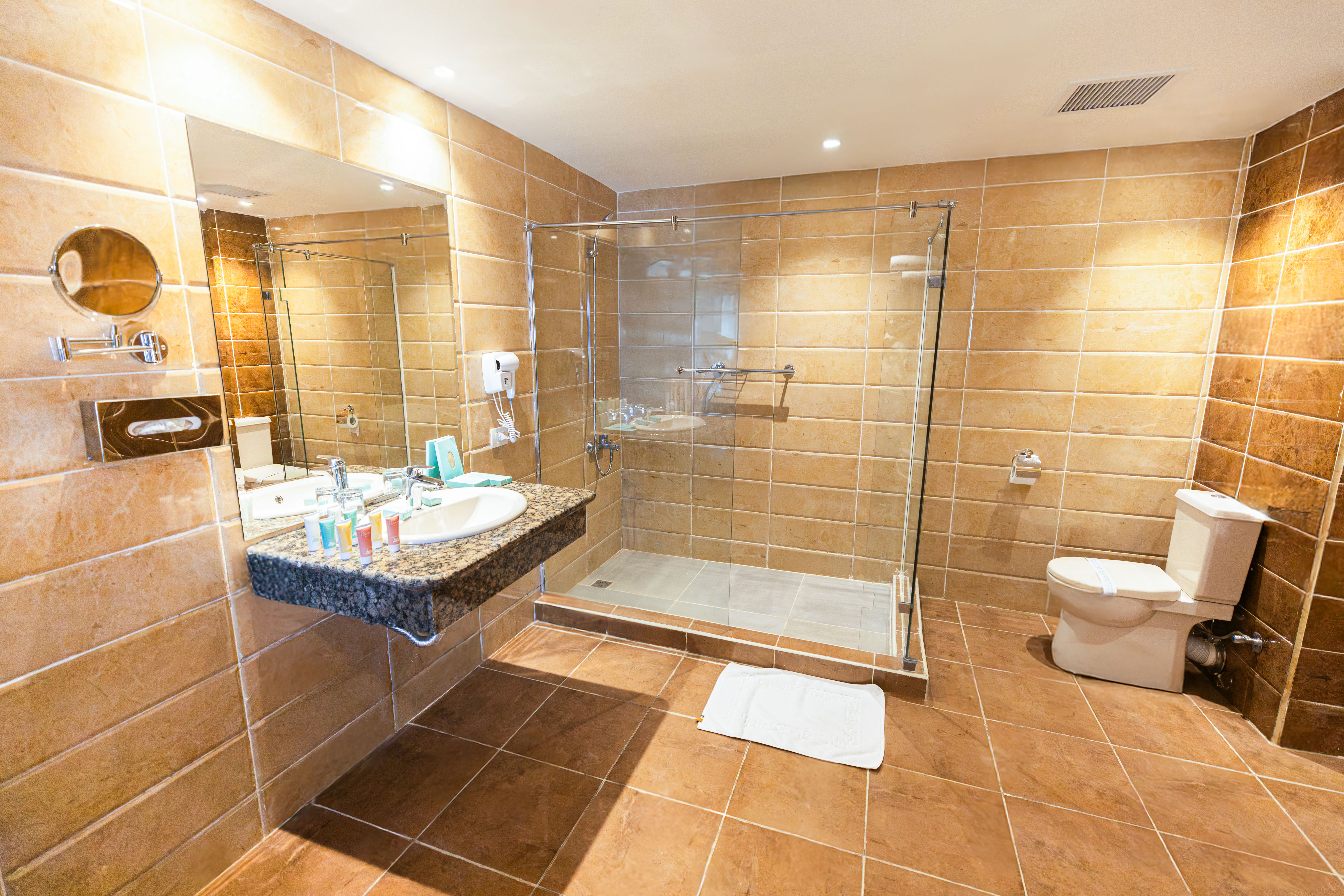 Family Room Pool View Two Double Beds